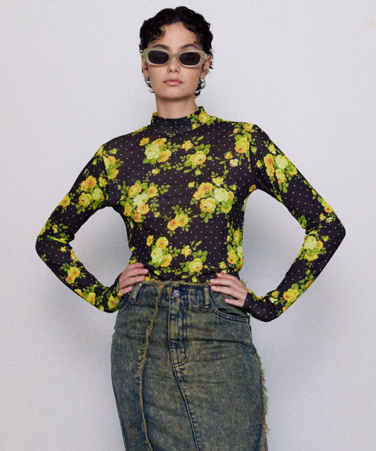 Flower Dot Turtle High Neck Tops