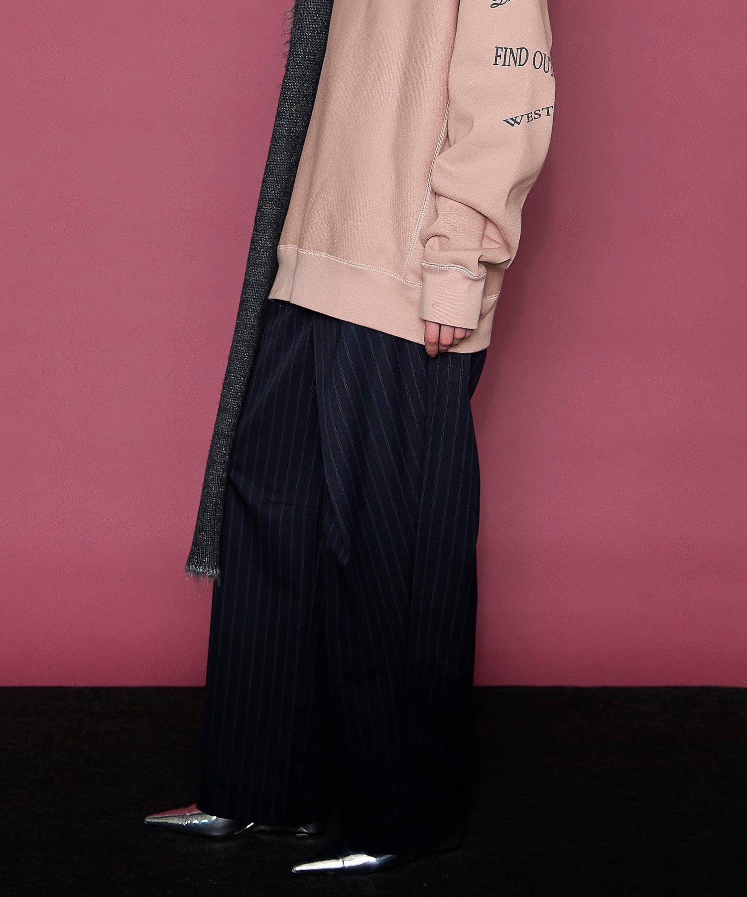 [24WINTER PRE-ORDER] asymmetry Cocoon Pants