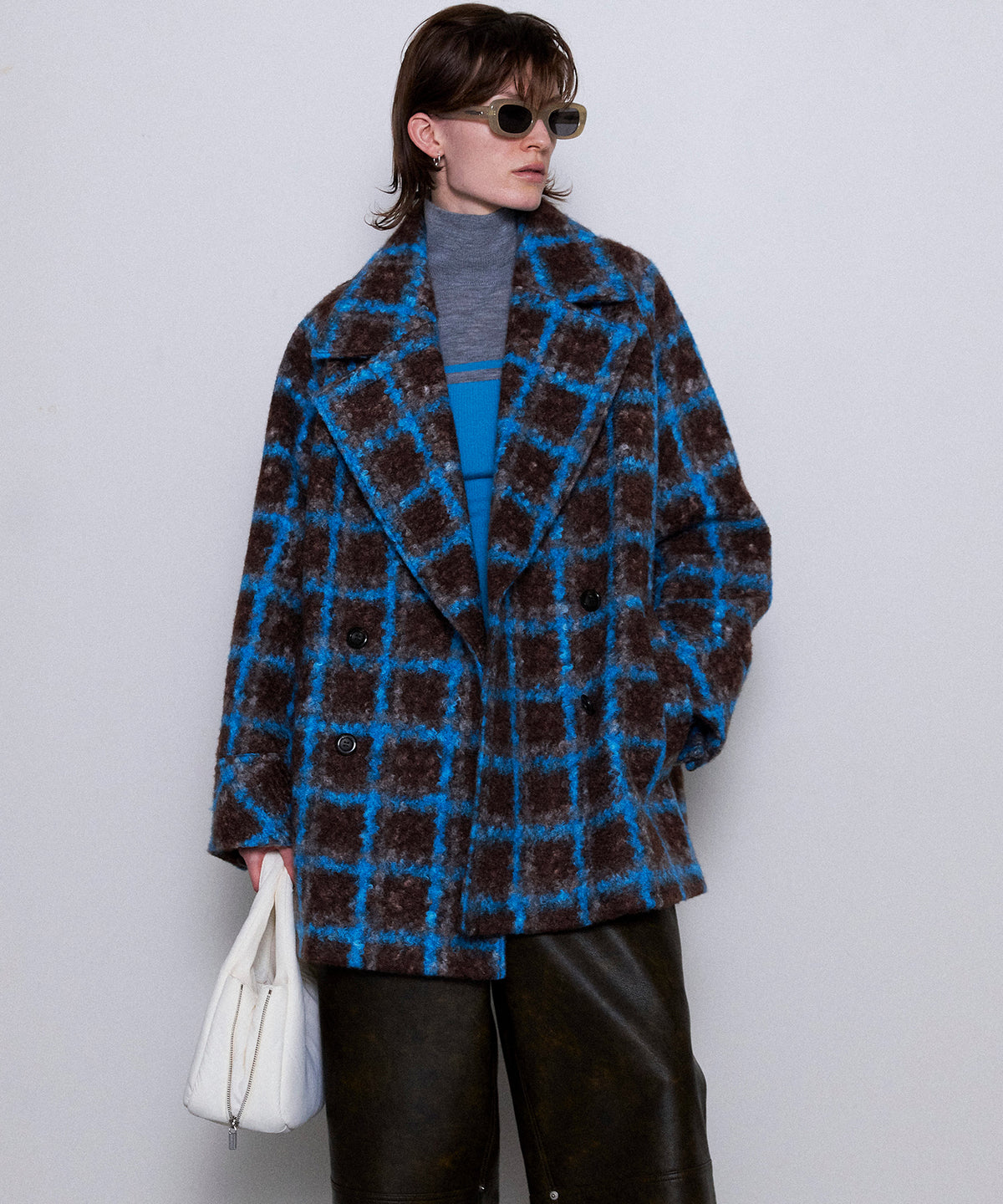 [24WINTER PRE-ORDER] CHECKERED OVER SILHOUTTE MIDDLE COAT