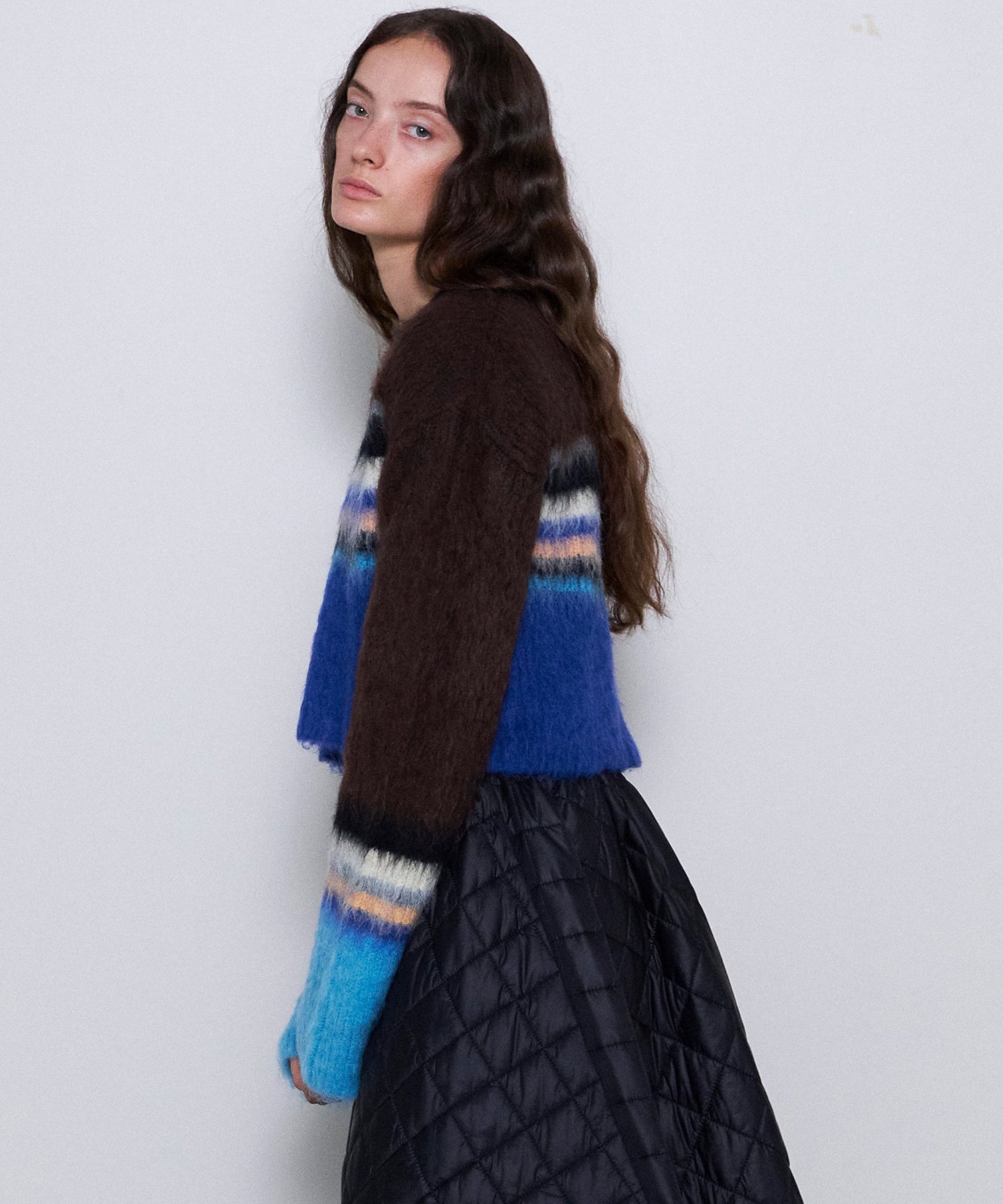 【24WINTER PRE-ORDER】Multi Border Short Length Knit Tops