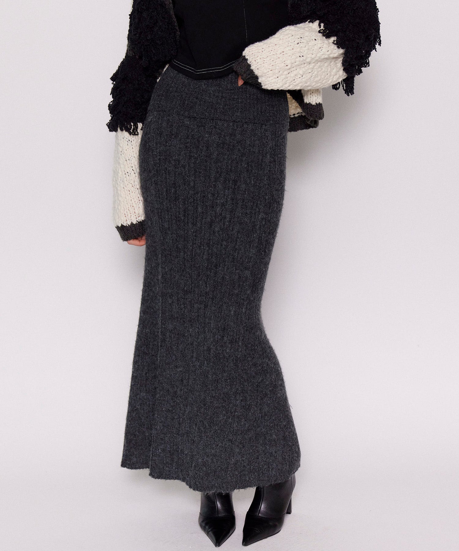 【24WINTER PRE-ORDER】Knit Maxi Length Skirt