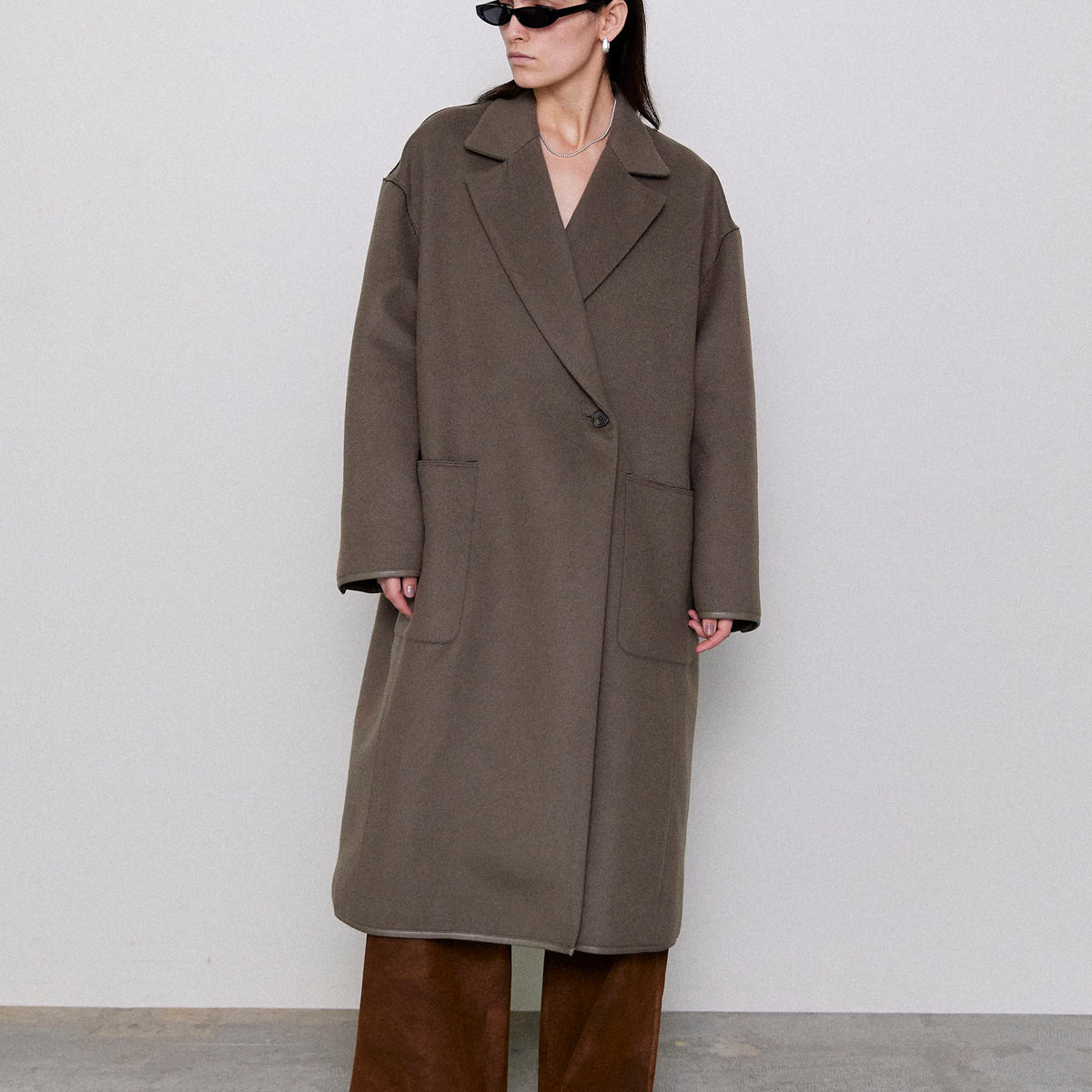 SALE】Cashmere Beaver Chester Coat