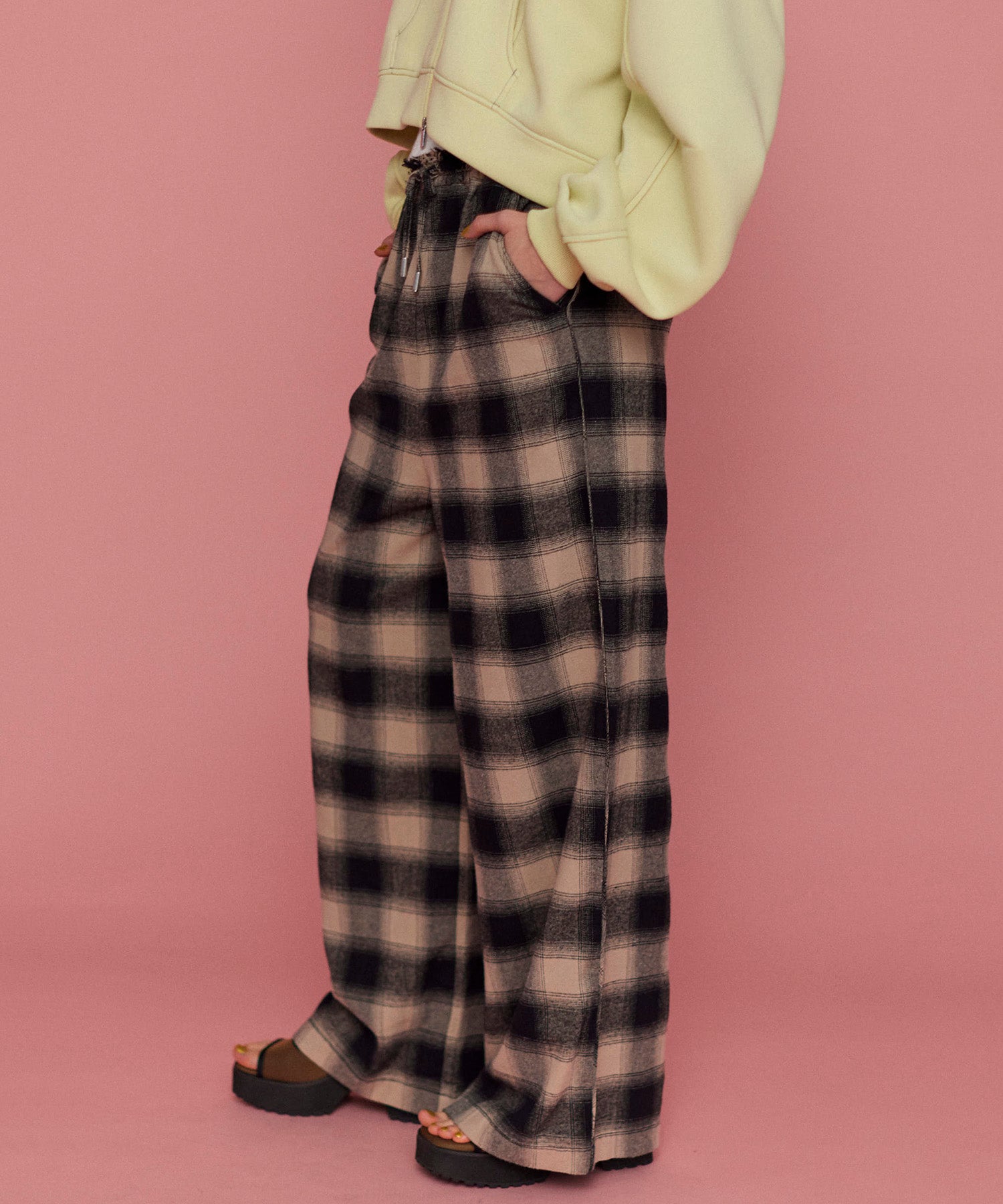 【25SPRING PRE-ORDER】Plaid Pattern Easy Pants