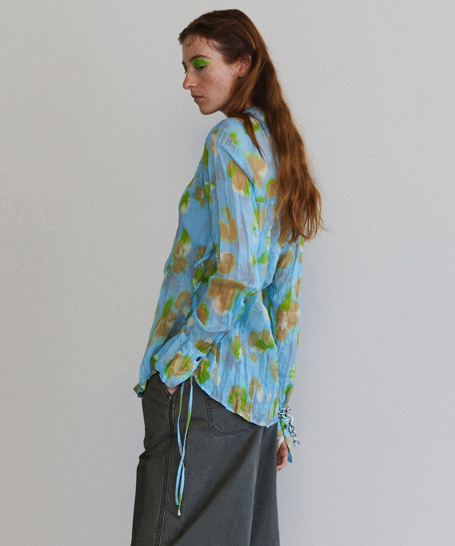 【25SPRING PRE-ORDER】Floral Pattern Pleated Shirt