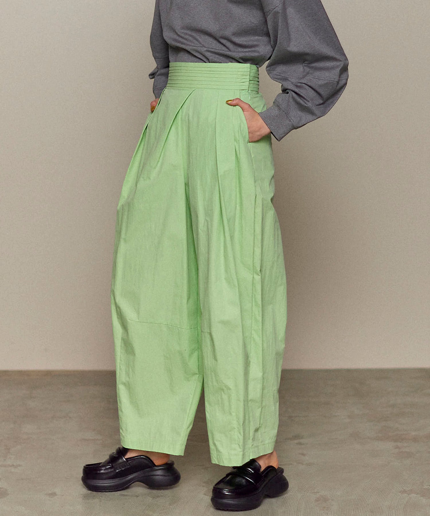 【25SPRING PRE-ORDER】Color Piping Parachute Pants