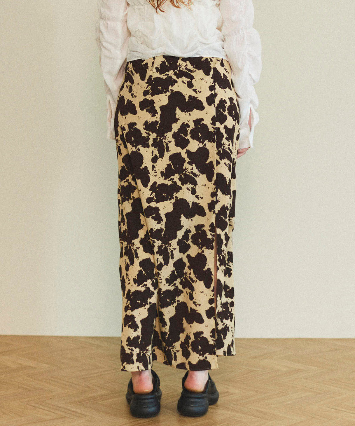 【25SPRING PRE-ORDER】COW Printed Maxi Skirt