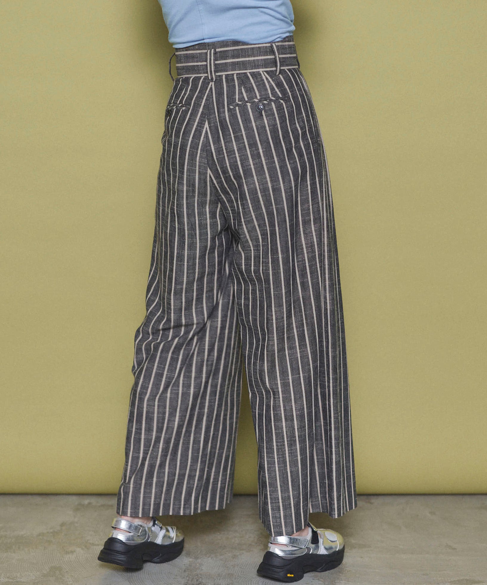 【25SPRING PRE-ORDER】Stripe Tack Wide Silhouette Pants