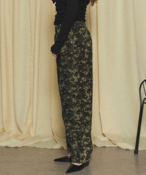 【25SPRING PRE-ORDER】Flower Camouflage Curve Pants