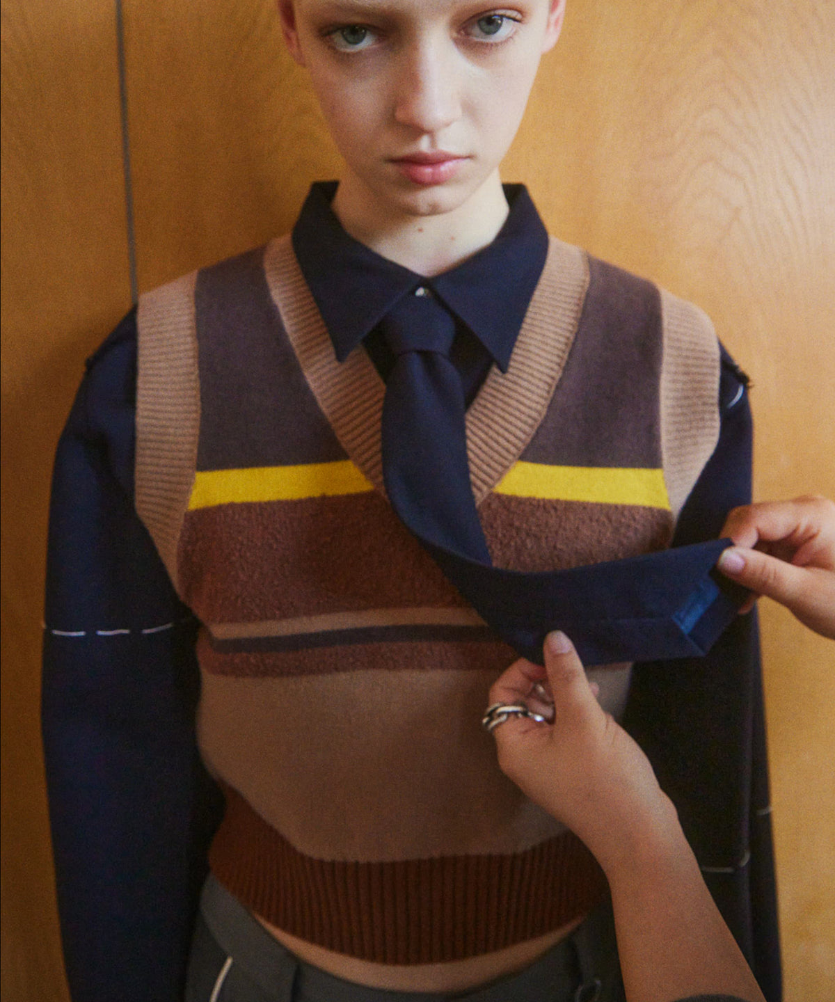 【24AUTUMN PRE-ORDER】Bicolor Knit  Vest