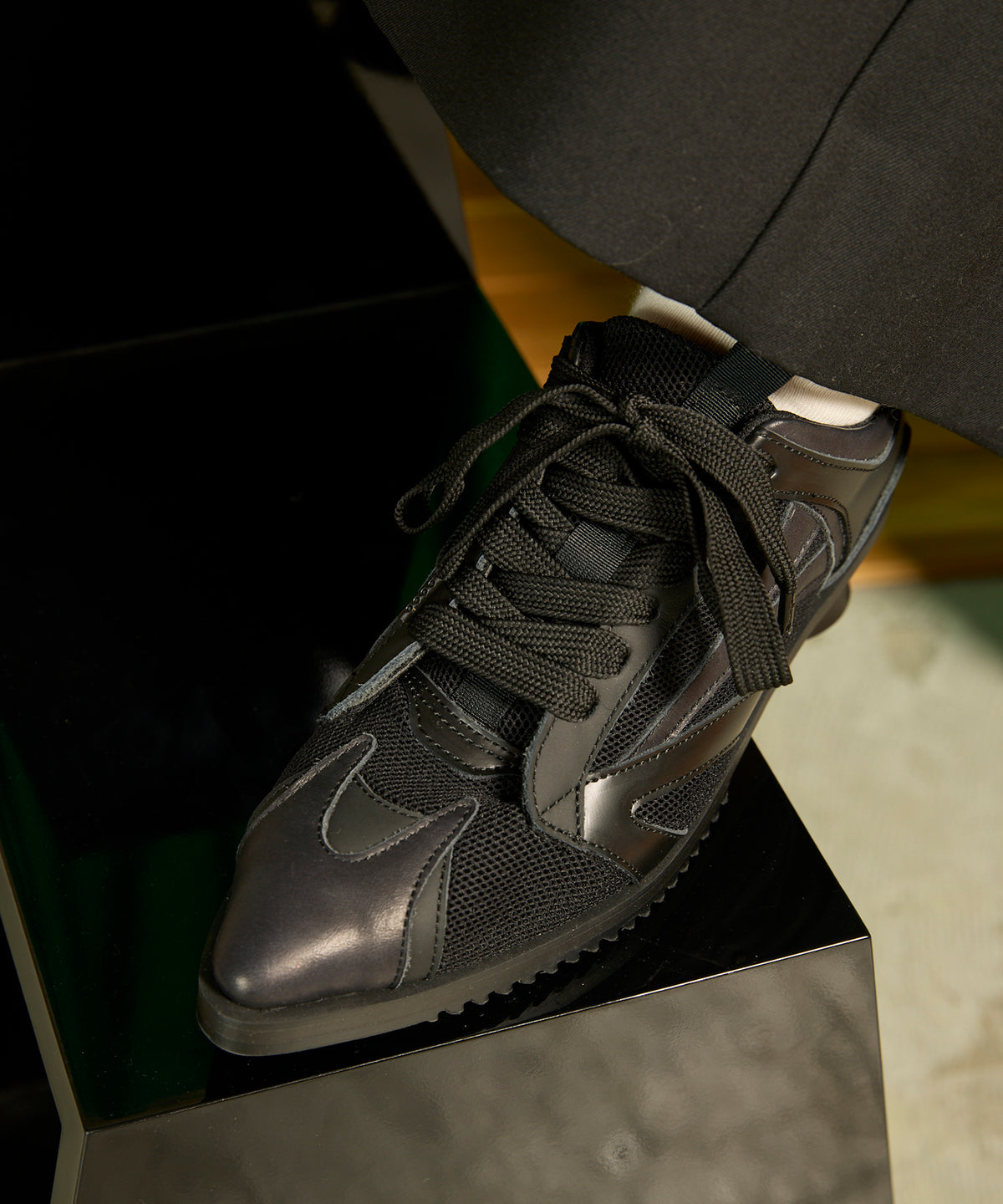 【SPECIAL SHOES FACTORY COLLABORATION】Heel Sneaker Made In TOKYO