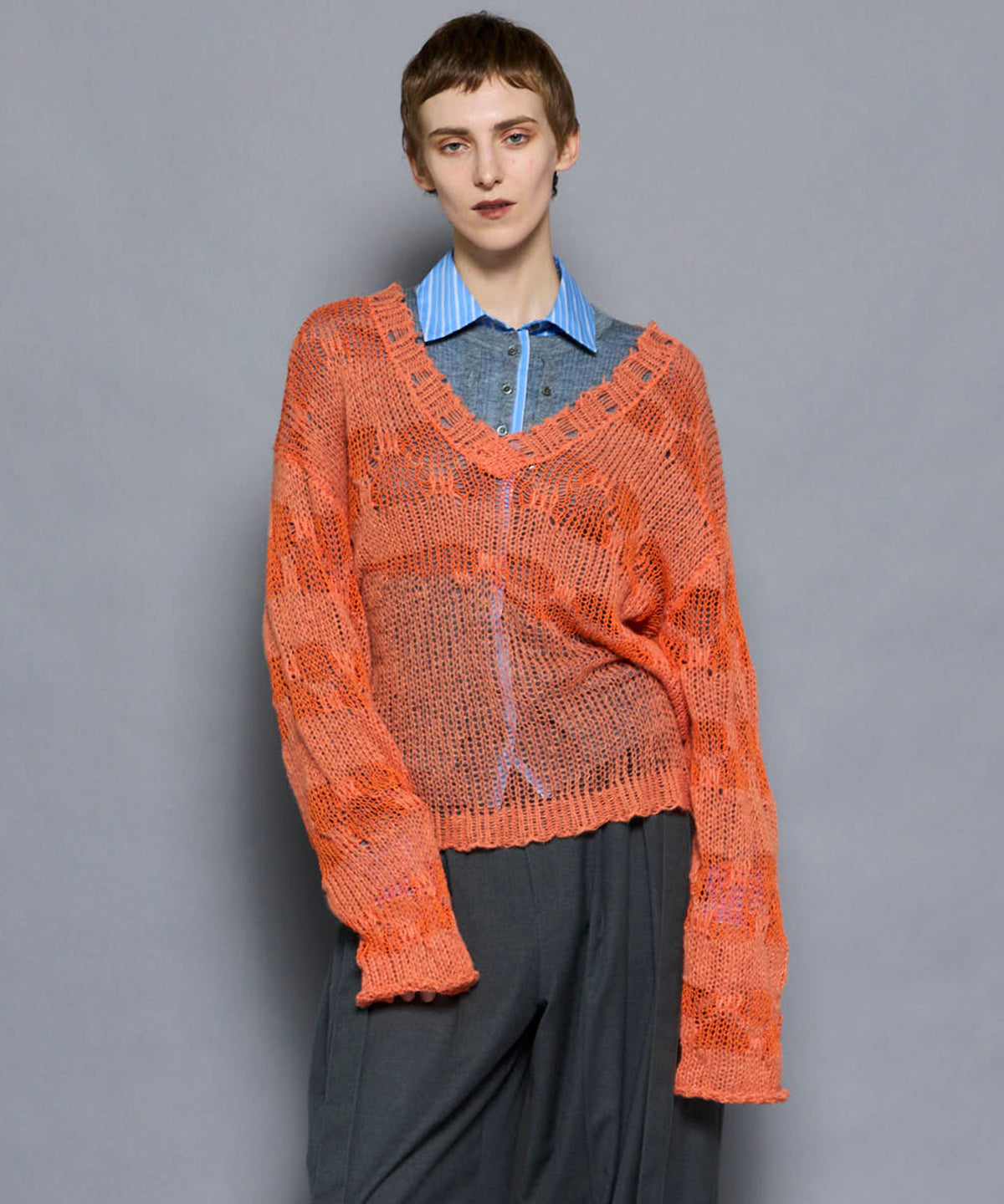 V-neck Low Gauge Pullover Knit