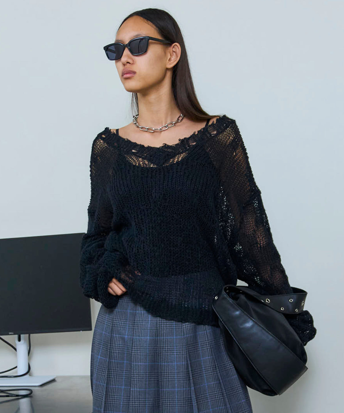 V-neck Low Gauge Pullover Knit