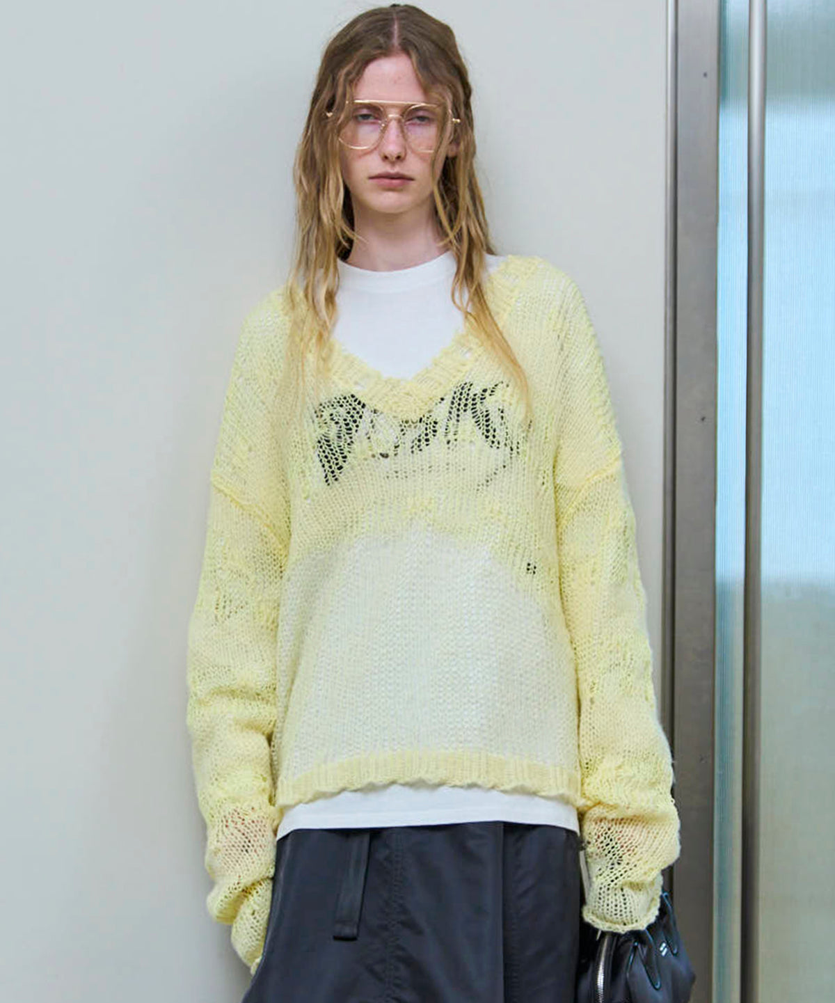 V-neck Low Gauge Pullover Knit