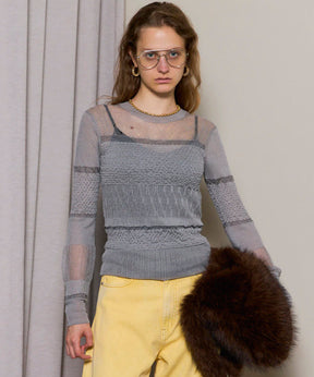 透明的针织套头衫