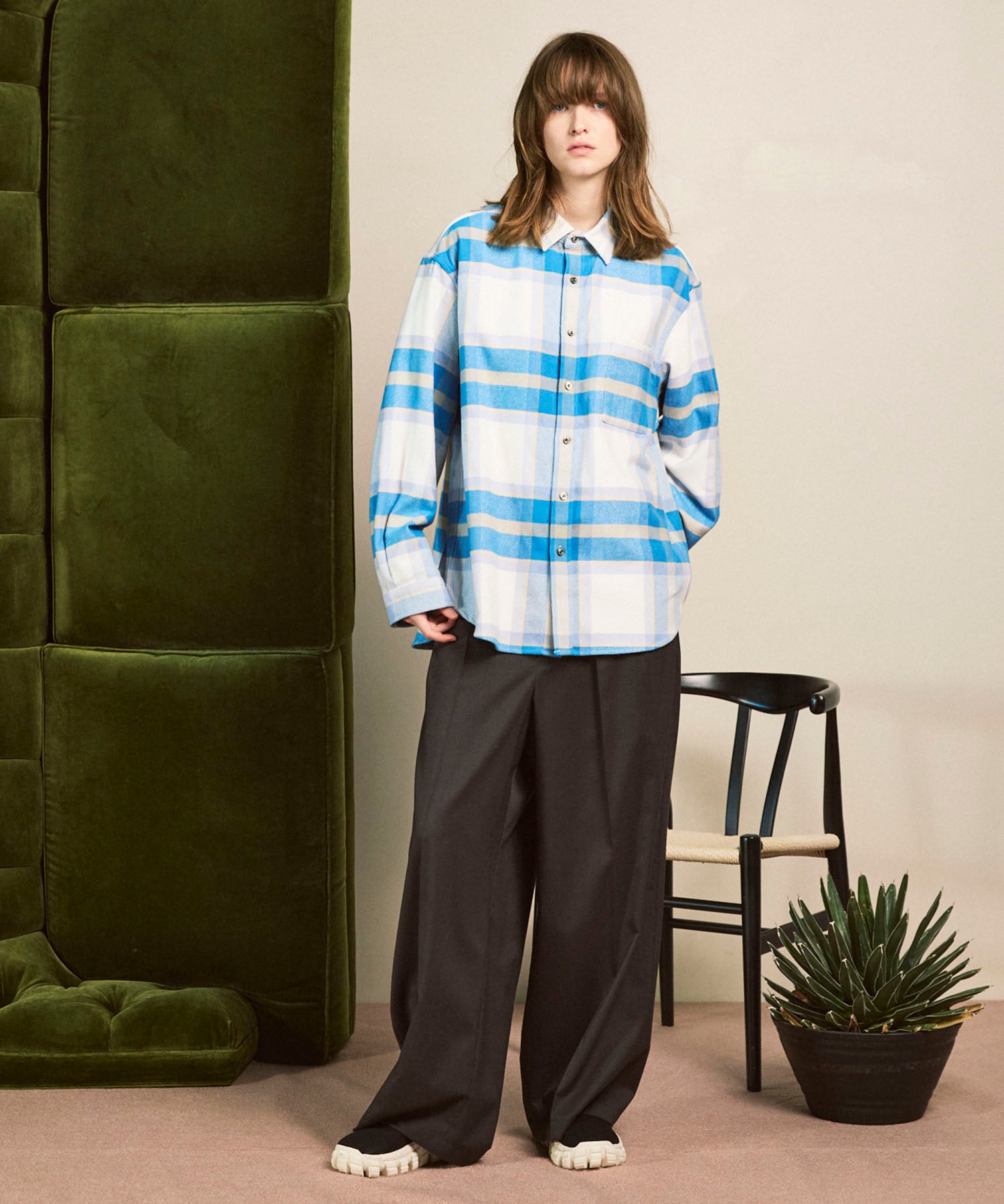 [意大利死库织物]原始的常规领绒布衬衫