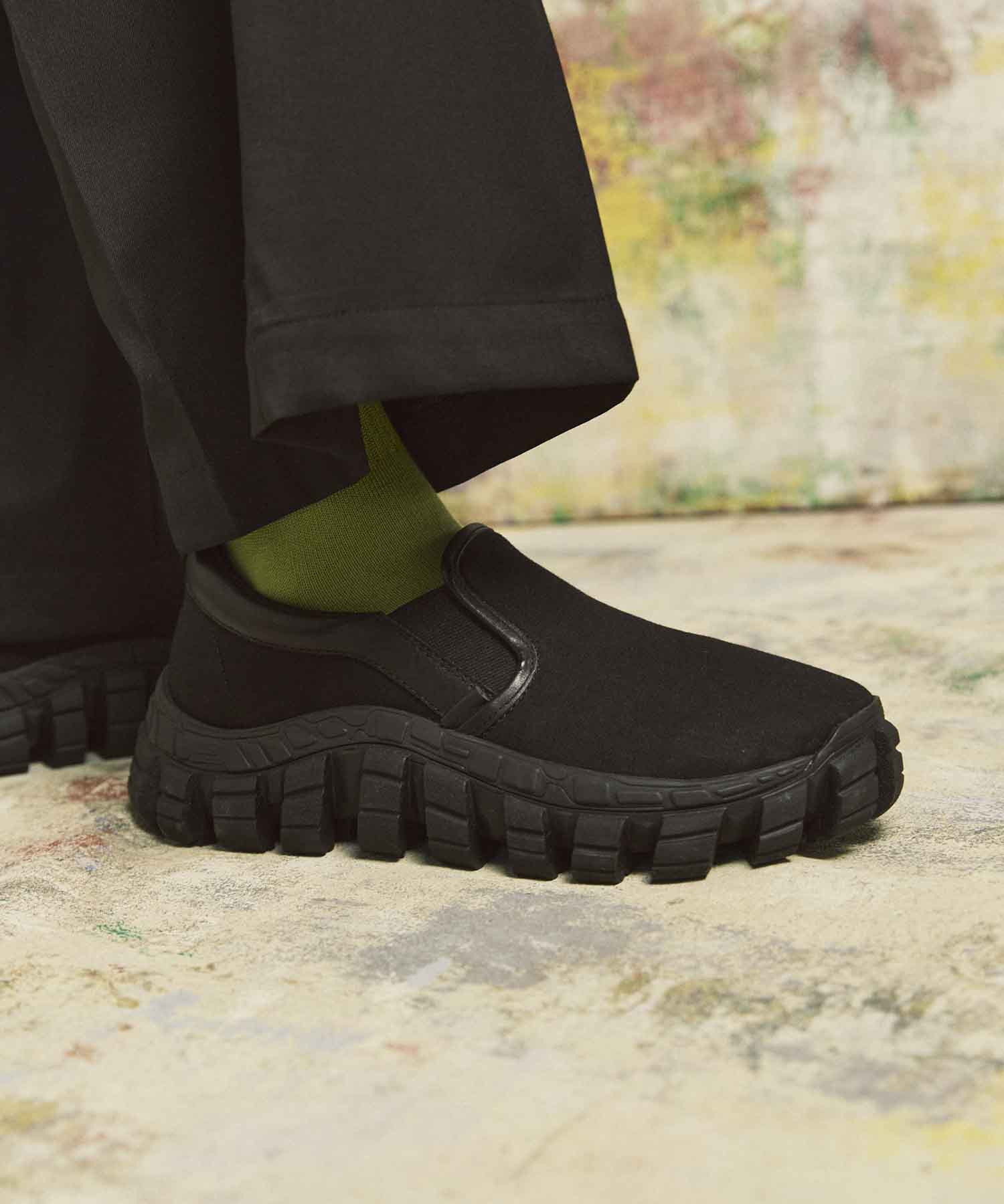 [SPECIAL SHOES FACTORY COLLABORATION] Rattling Sole Low-Cut Shoes