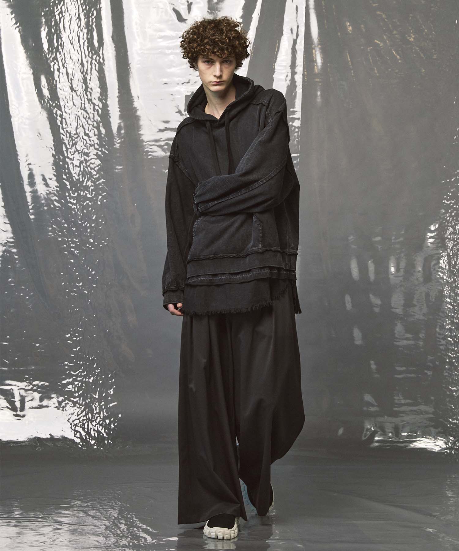 羊毛混合光滑的宽宽松裤子