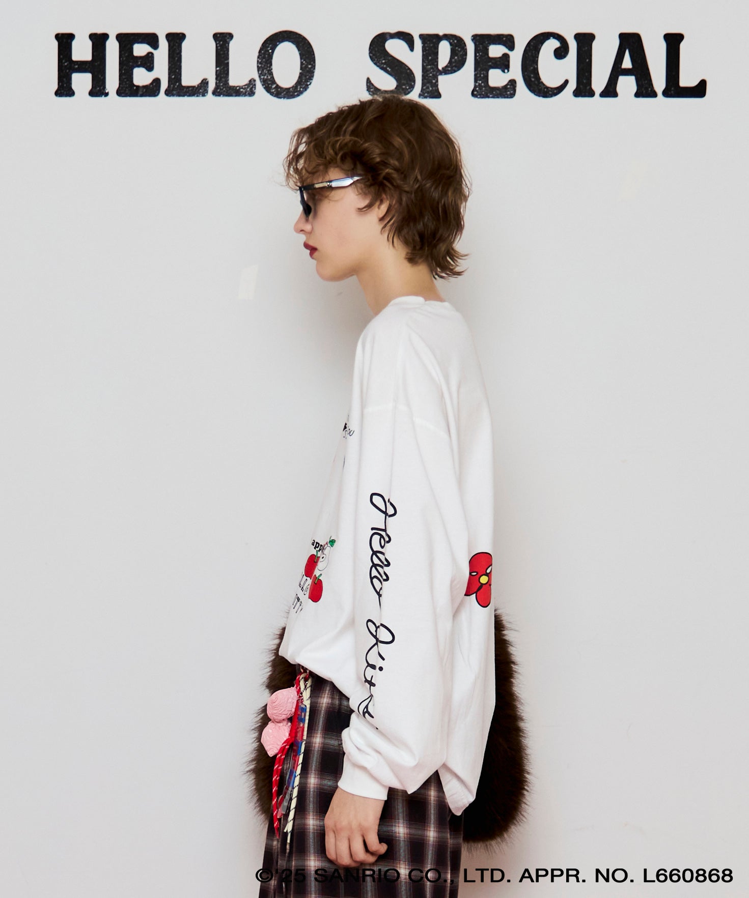 [HELLO KITTY × MAISON SPECIAL] HELLO KITTY Hand iIllust Long-Sleeve T-Shirt