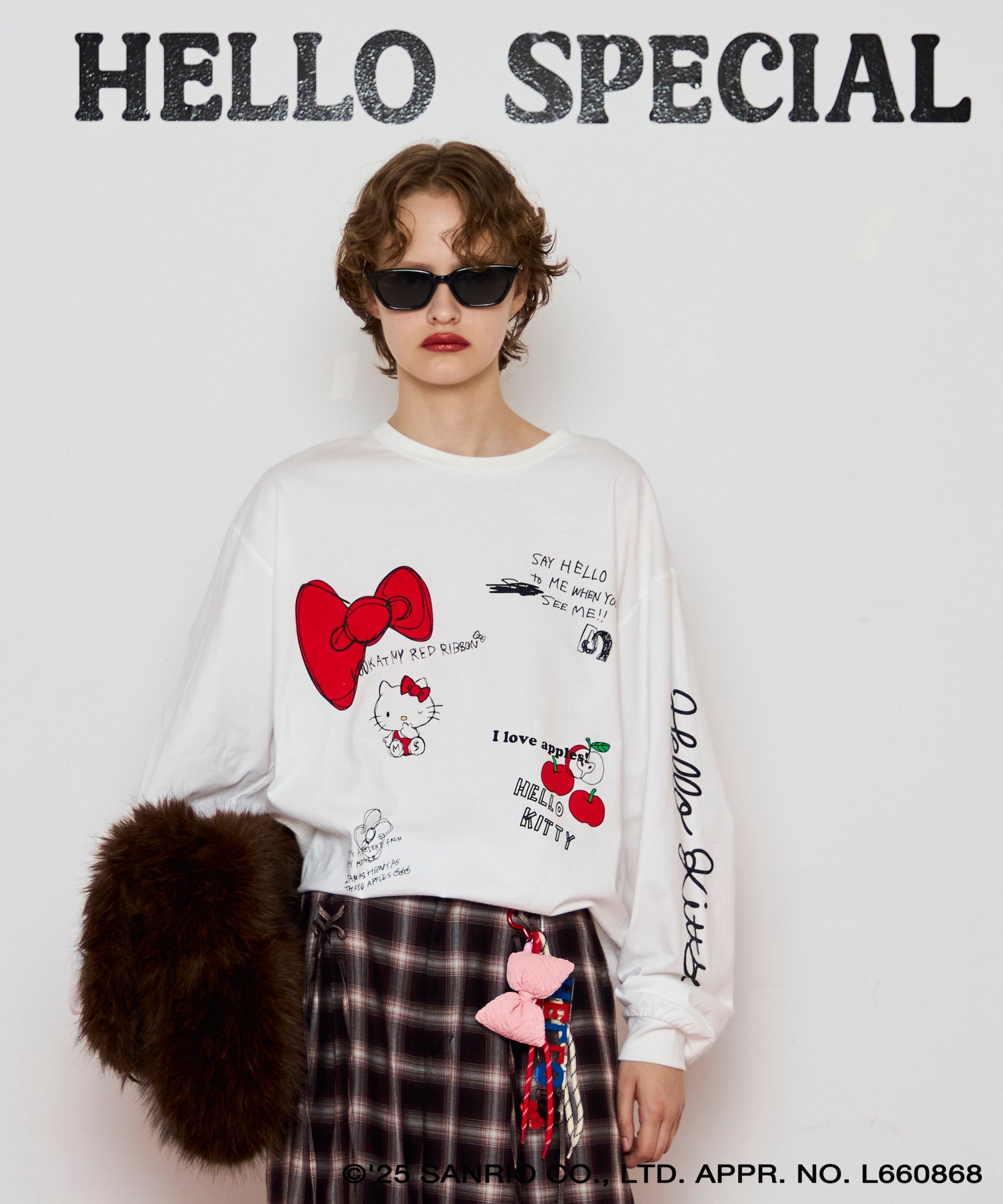 [HELLO KITTY × MAISON SPECIAL] HELLO KITTY Hand iIllust Long-Sleeve T-Shirt