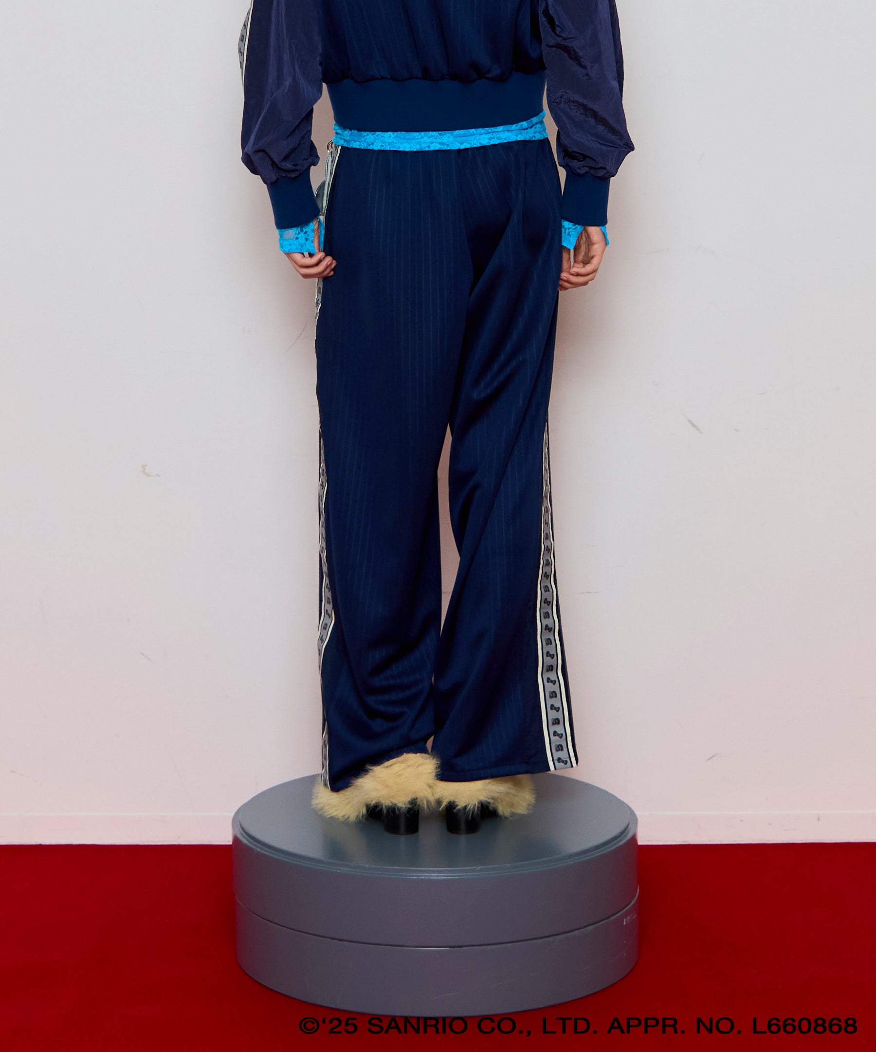 HELLO KITTY × MAISON SPECIAL】 Hello Special Track Pants