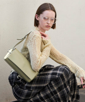 【OPEN YY】Leather BELTING DUFFLE BAG