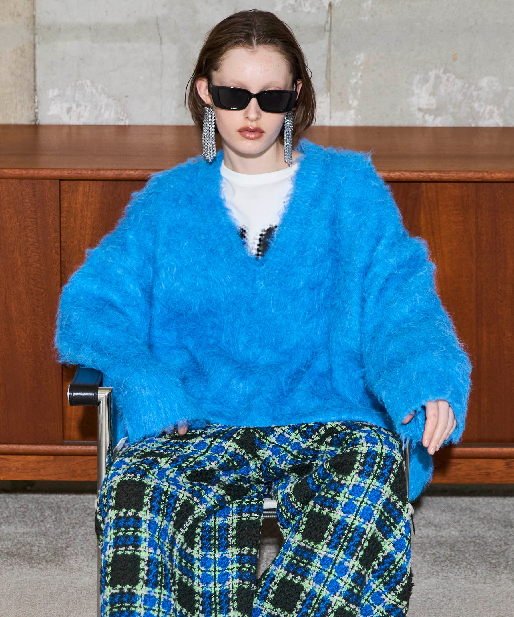 25WINTER PRE-ORDER】Long Shaggy V-neck Knit