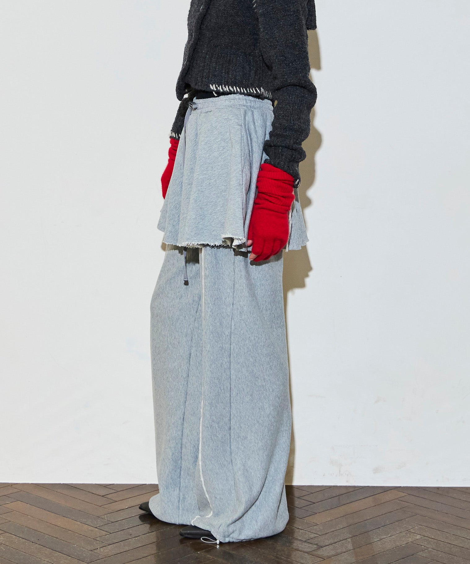 [25WINTER PRE-ORDER] Flared Skirt Layered Sweatpants
