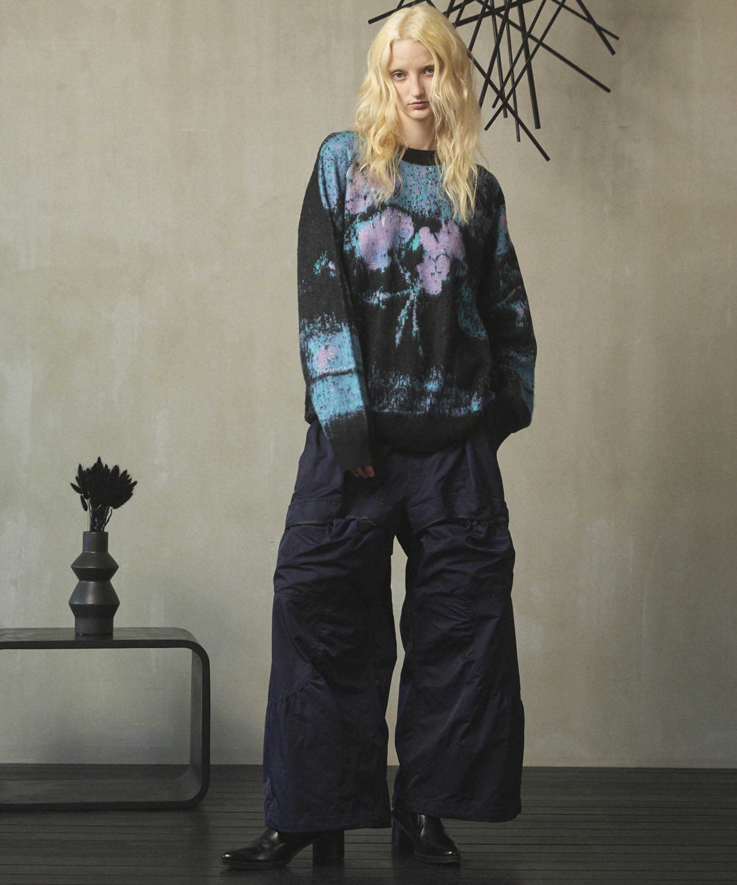 [25AW PRE-ORDER] Contemporary Art Jacquard Prime-Over Crew Neck Shaggy Knit Pullover