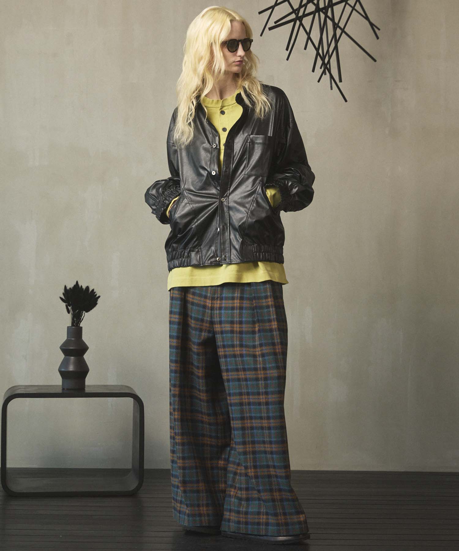 Curve Switching A Light Eco Leather Shirt