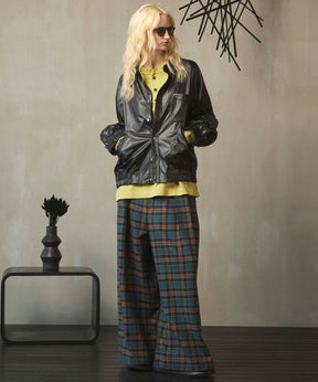 Curve Switching A Light Eco Leather Shirt