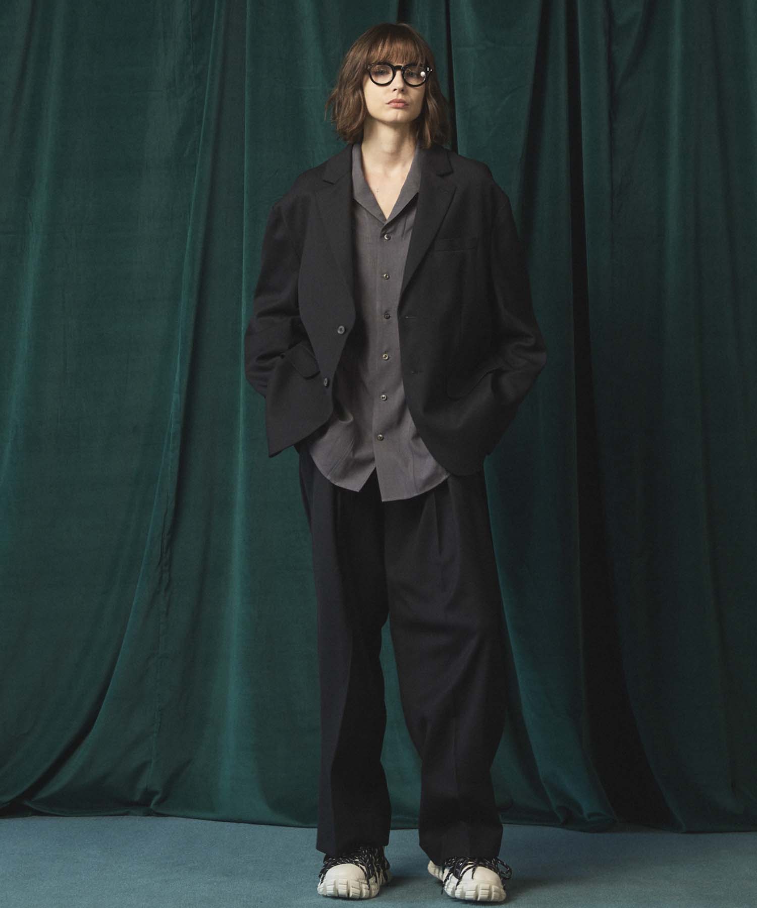 Radial Darts Prime-Over Open Collar Shirt