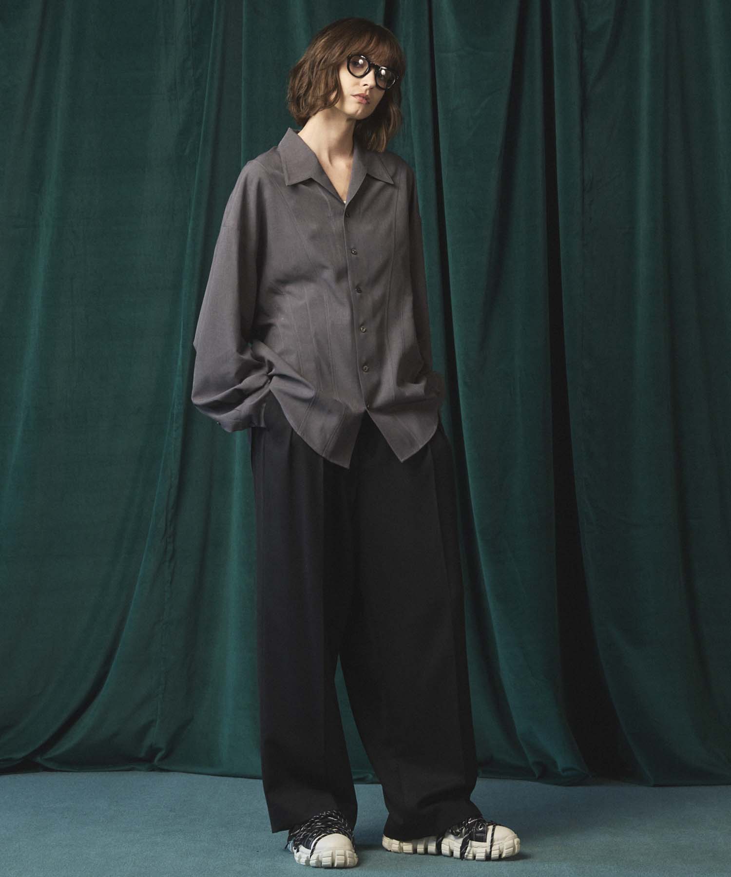 Radial Darts Prime-Over Open Collar Shirt