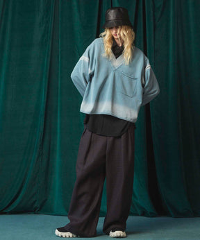 Gradation Short Length Prime-Over V-Neck Knit Pullover