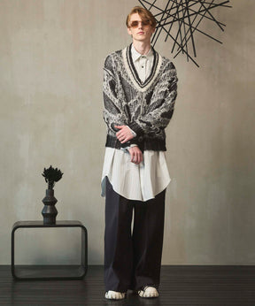 Mohair Sheer V-Neck 니트 풀오버