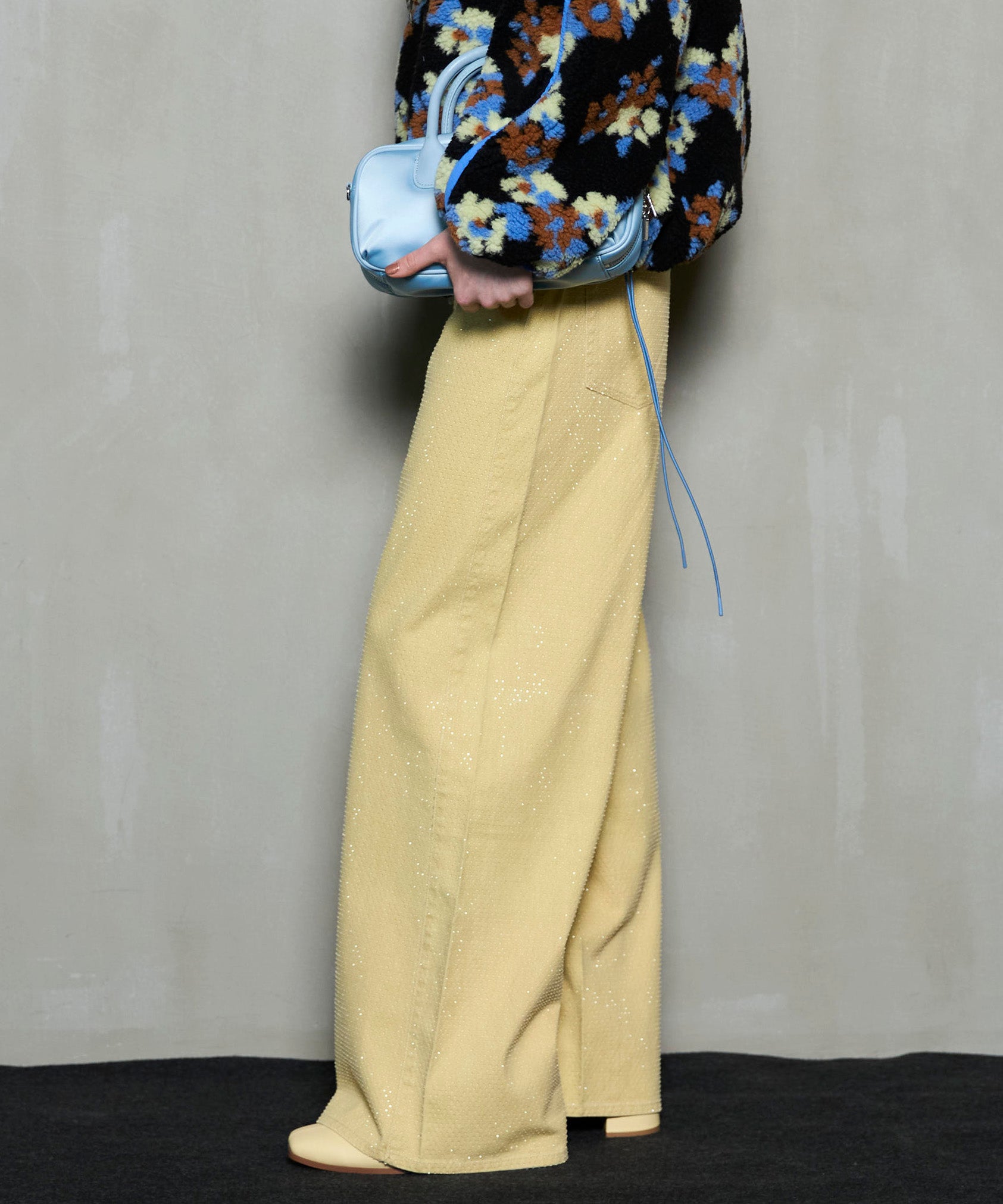 [25WINTER PRE-ORDER] Clear Stone Denim