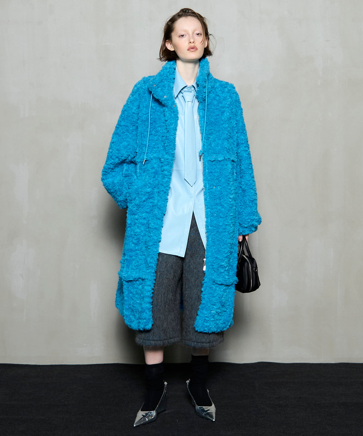 Cut Off High Neck Boa Coat