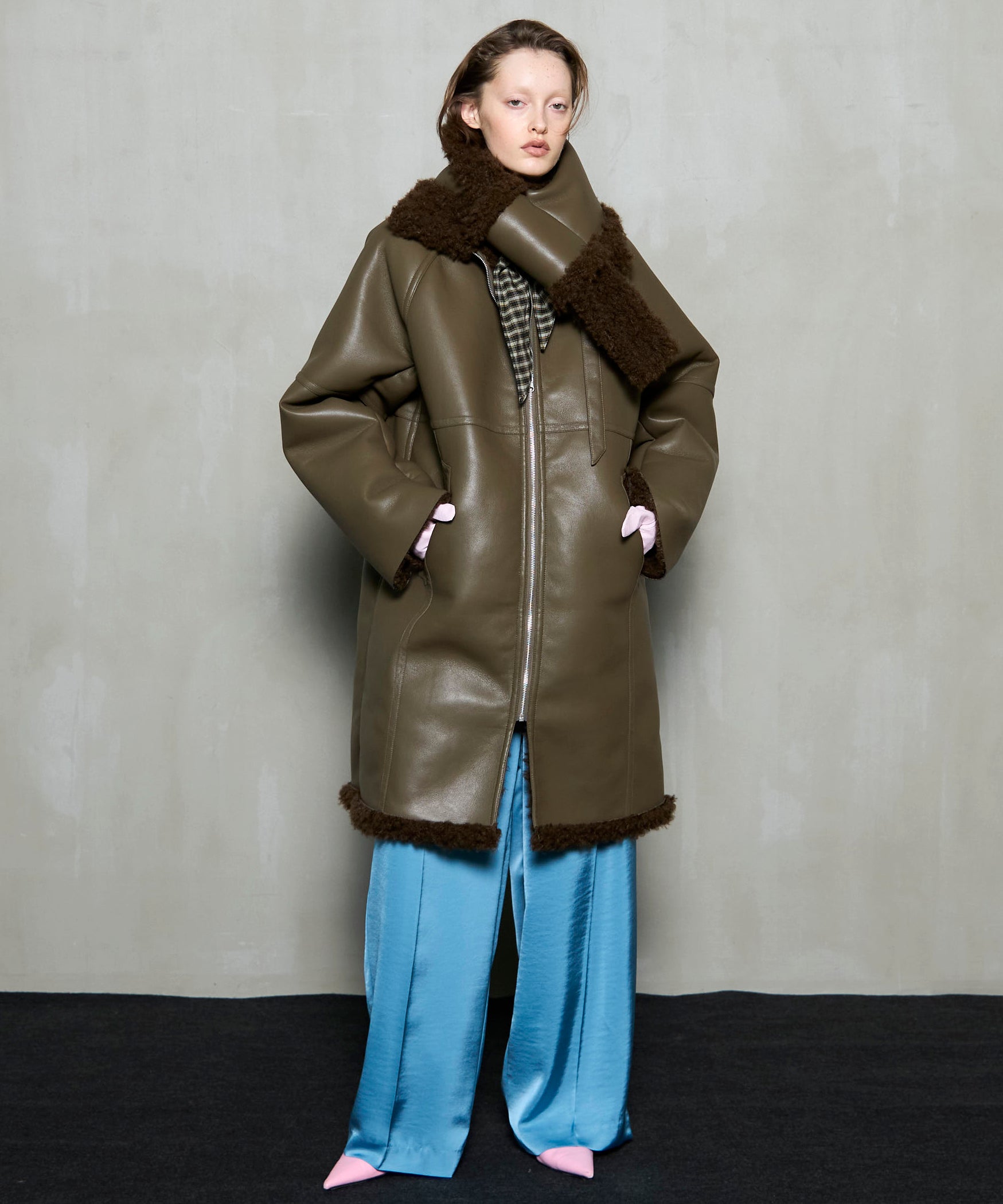 [25WINTER PRE-ORDER] Reversible Faux Mouton Coat