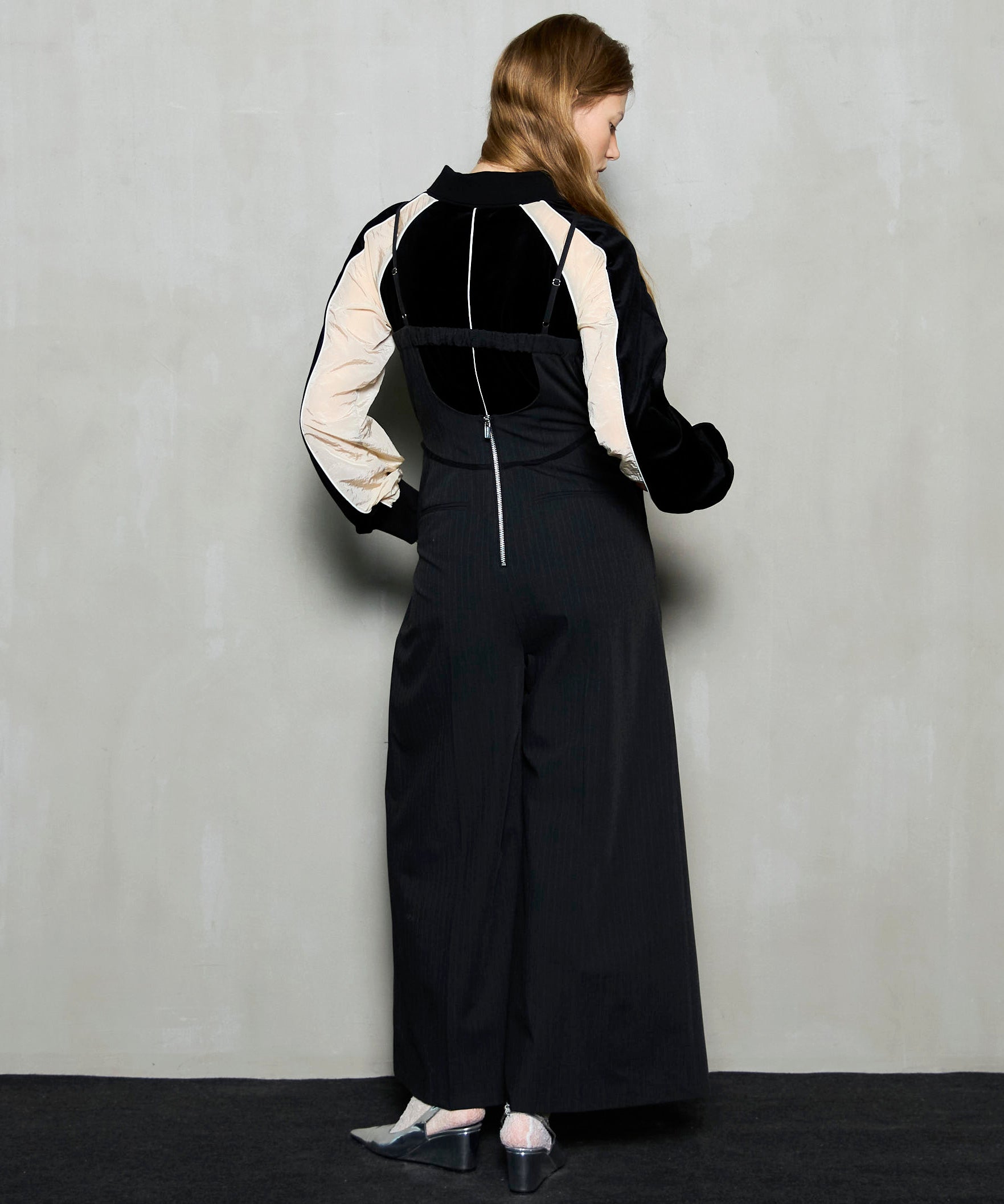 [25WINTER PRE-ORDER] Rolled Flower Motif All-in-one