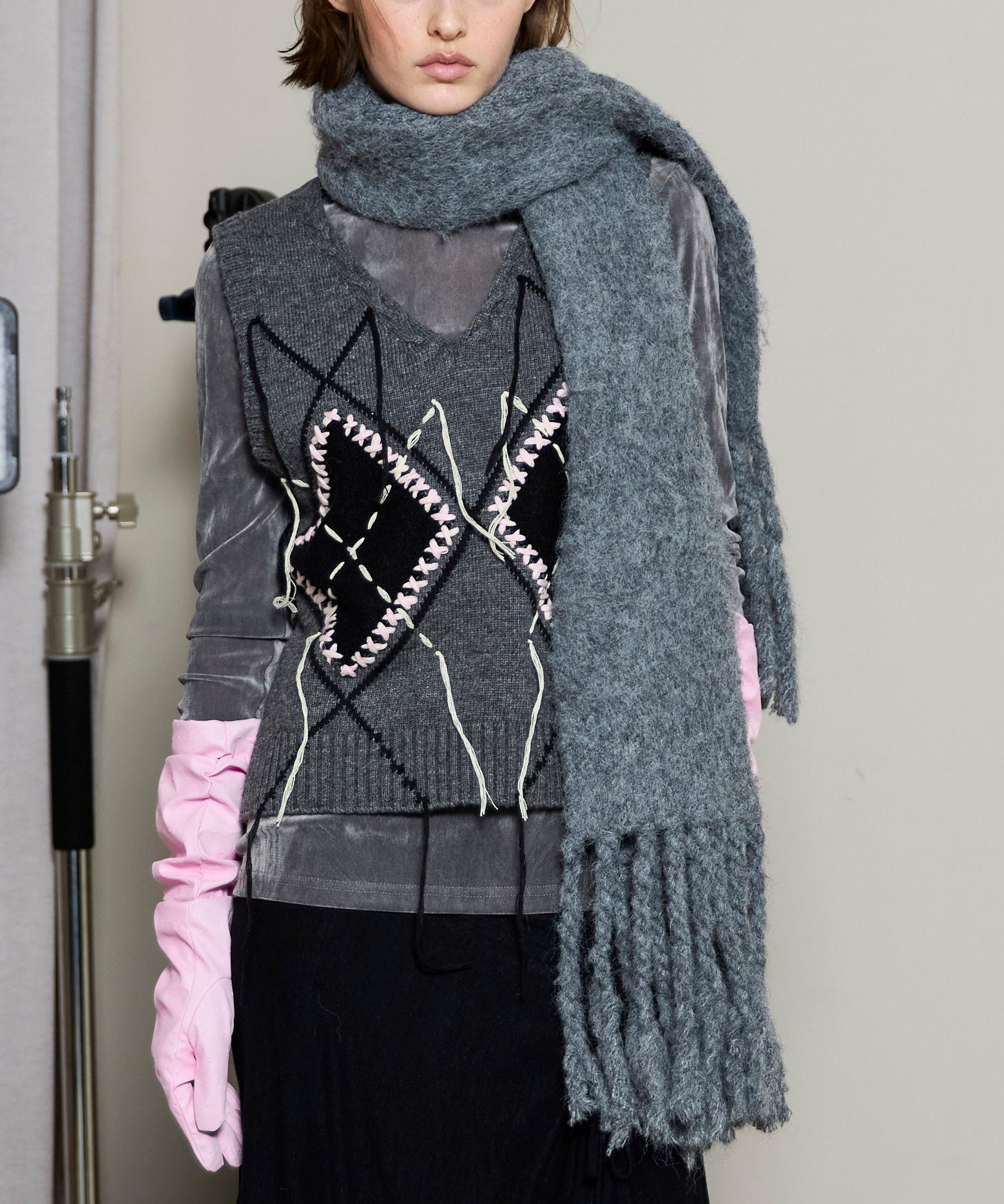 [25WINTER PRE-ORDER] Fluffy Shaggy Muffler