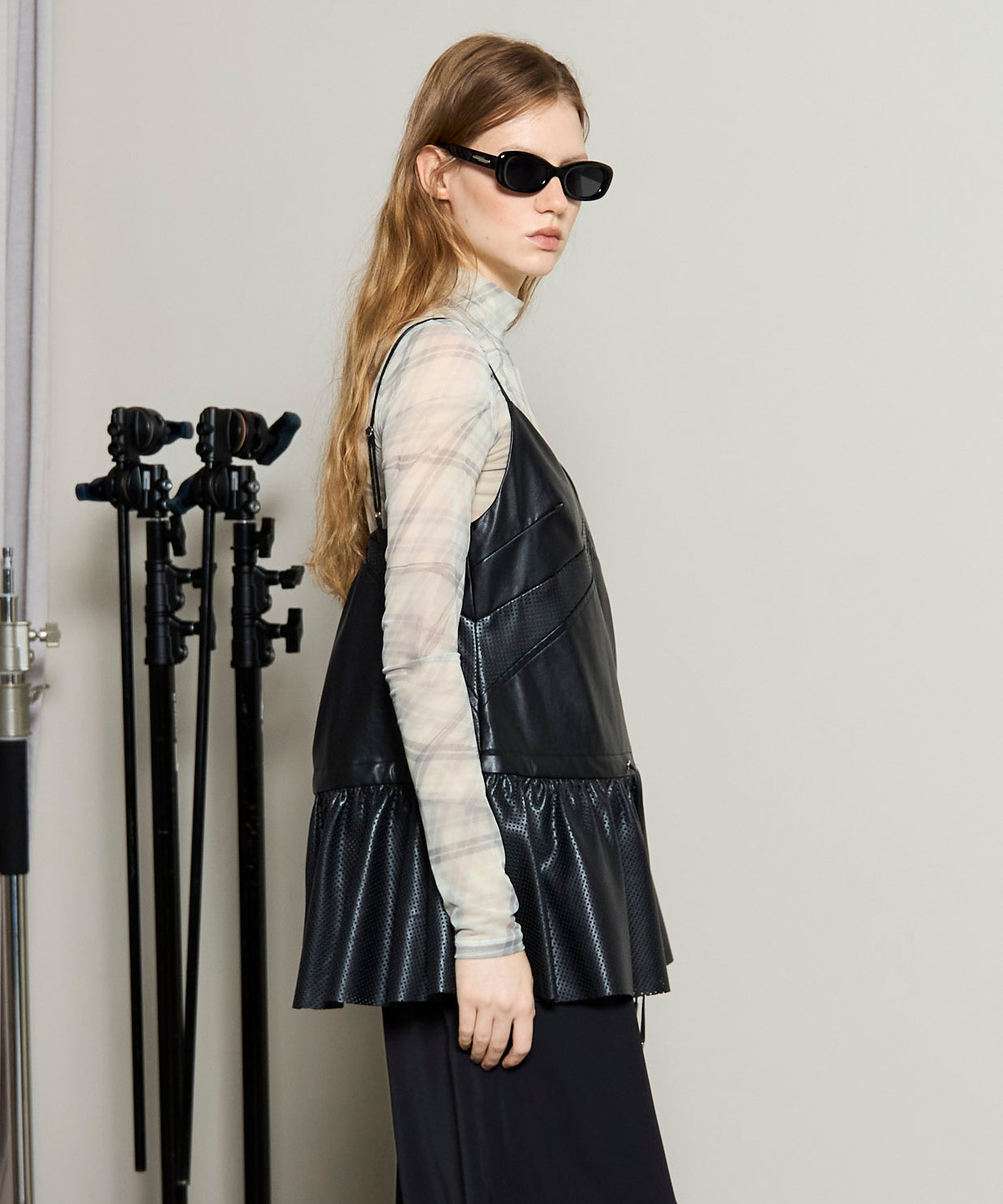 [25WINTER PRE-ORDER] Vegan Leather Peplum Tunic