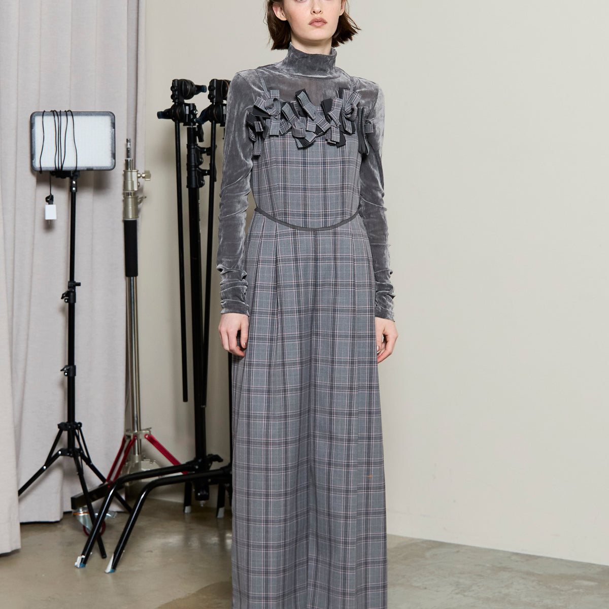 Rolled Flower Motif All-in-one