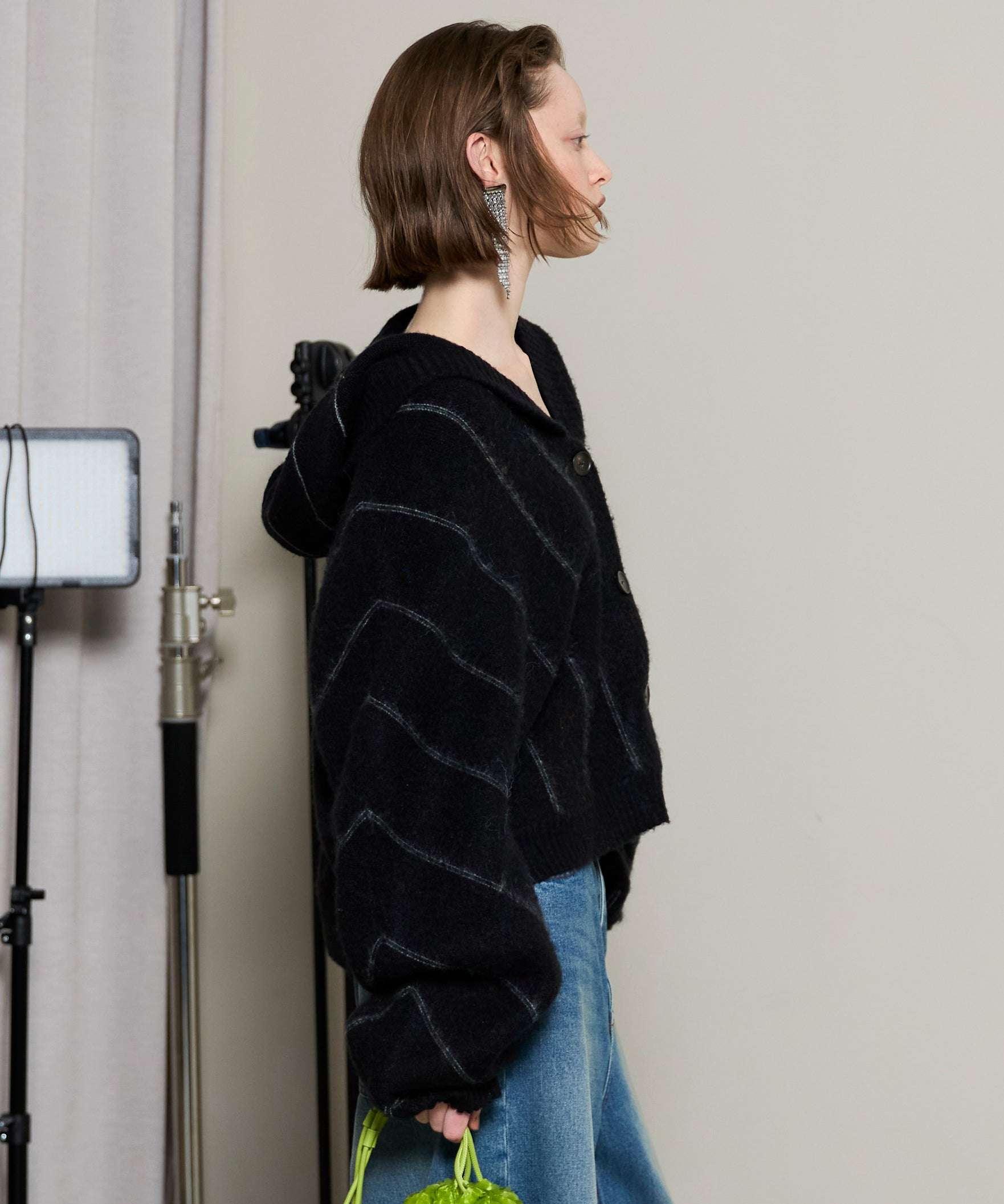 [25winter preoder] 파워 숄더 후드 니트 카디건