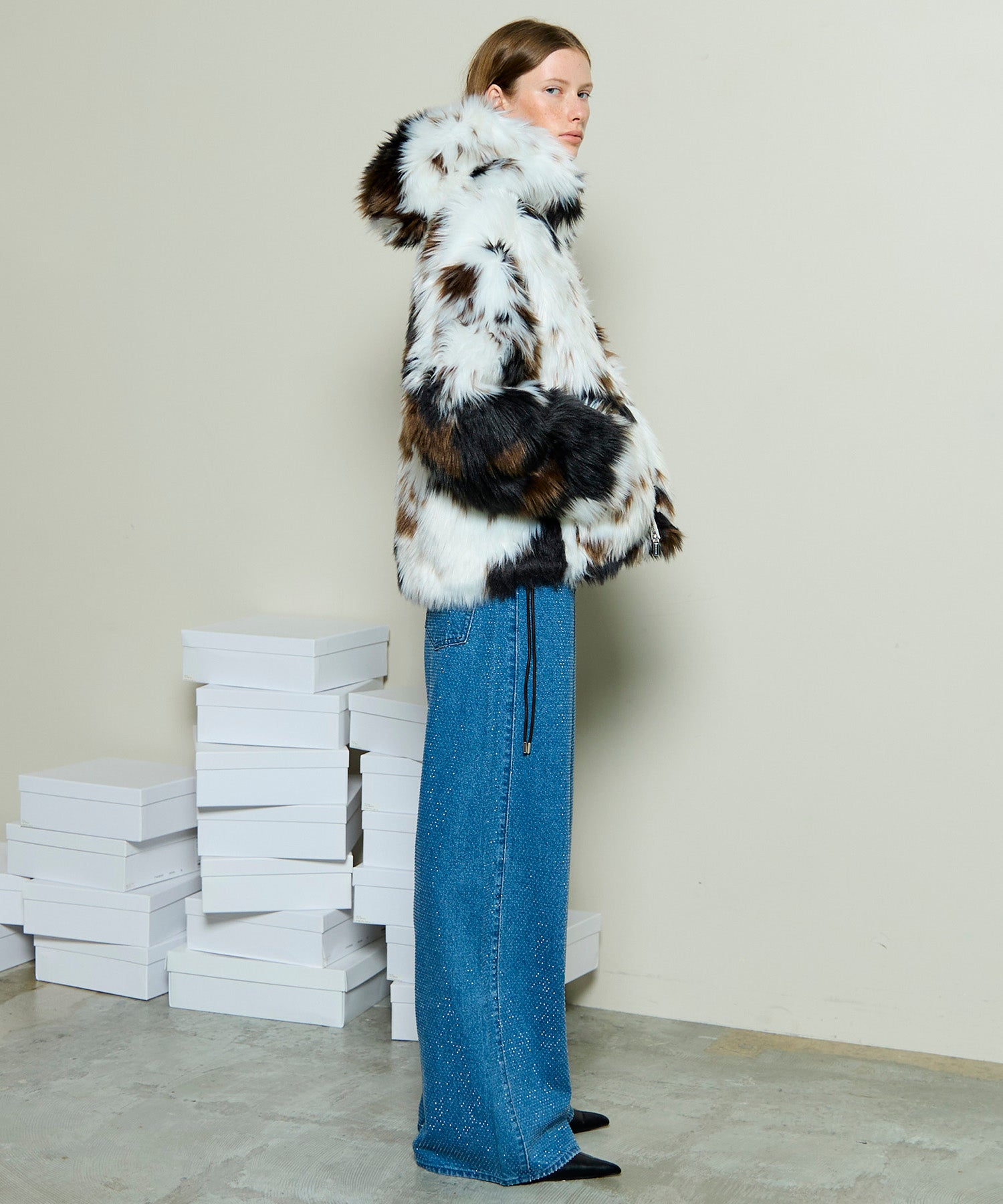 [25WINTER PRE-ORDER] Fur Hoodie