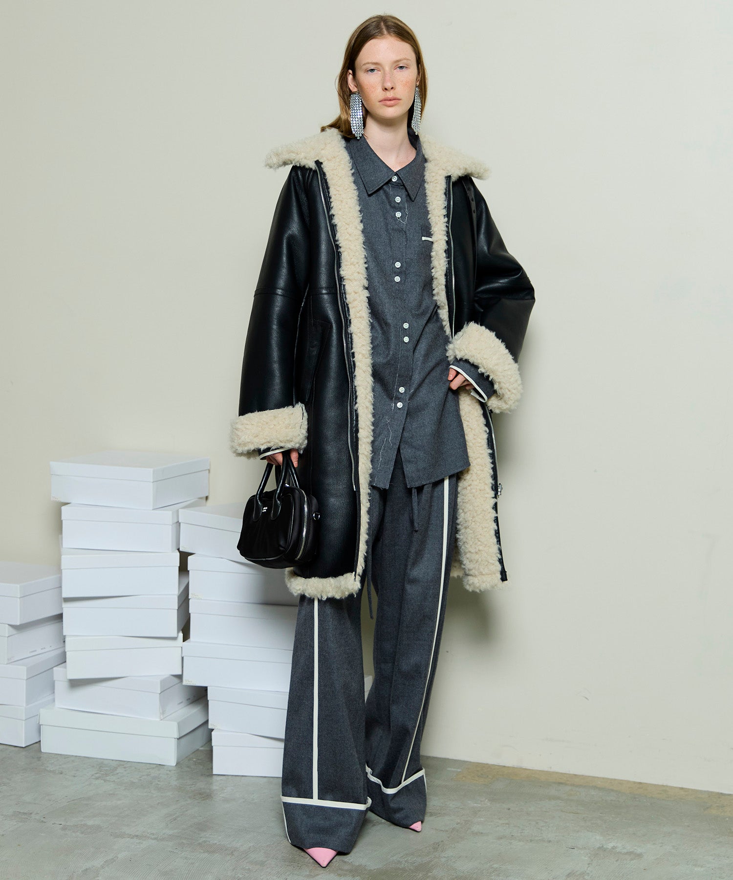 [25WINTER PRE-ORDER] Reversible Faux Mouton Coat