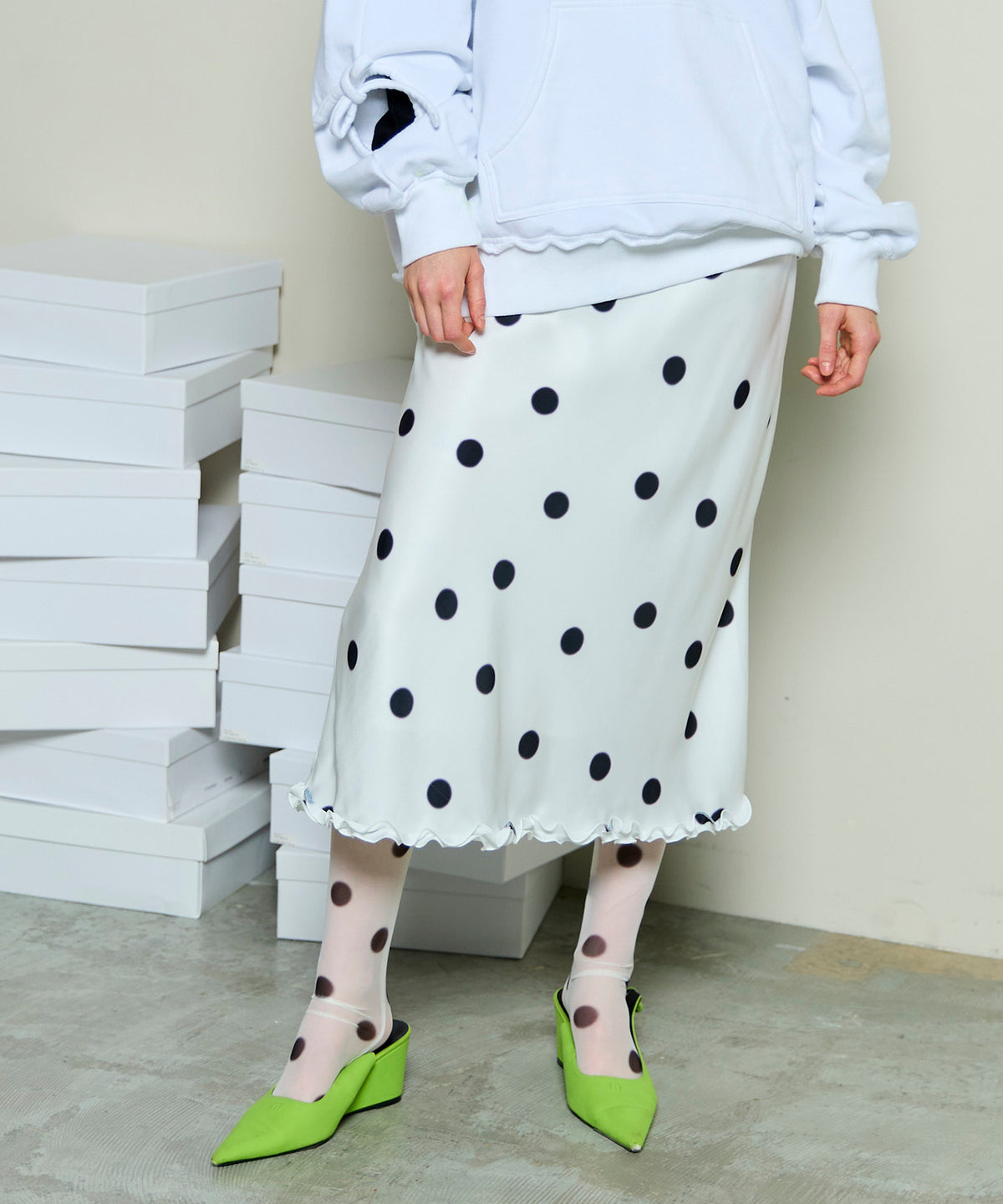 Dot Frill Midi-length Skirt
