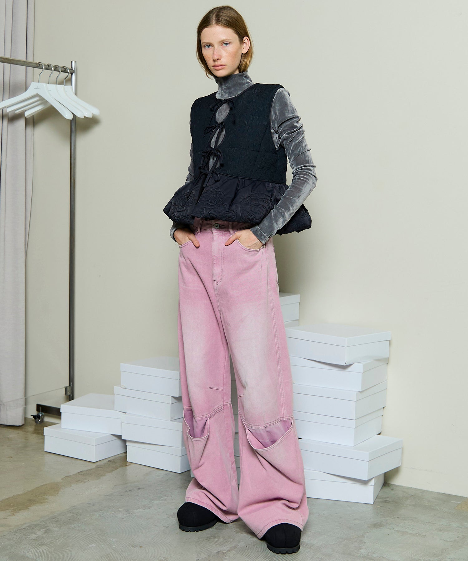 Embroidery Peplum Vest