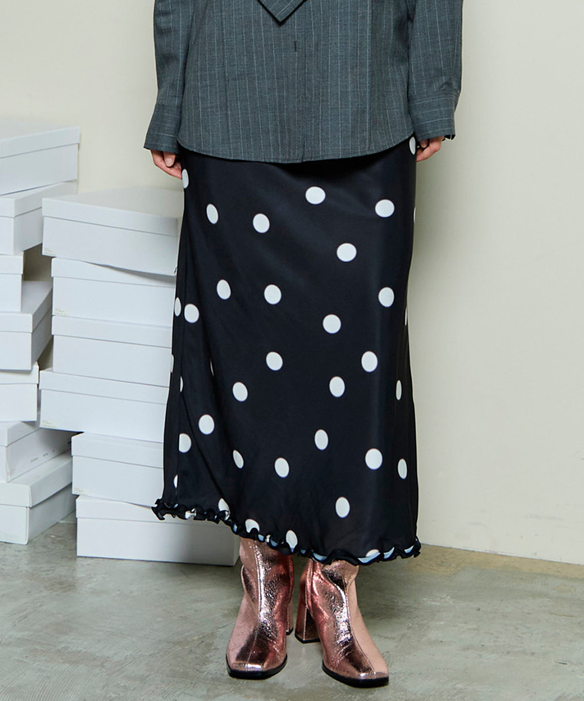 Dot Frill Midi-length Skirt