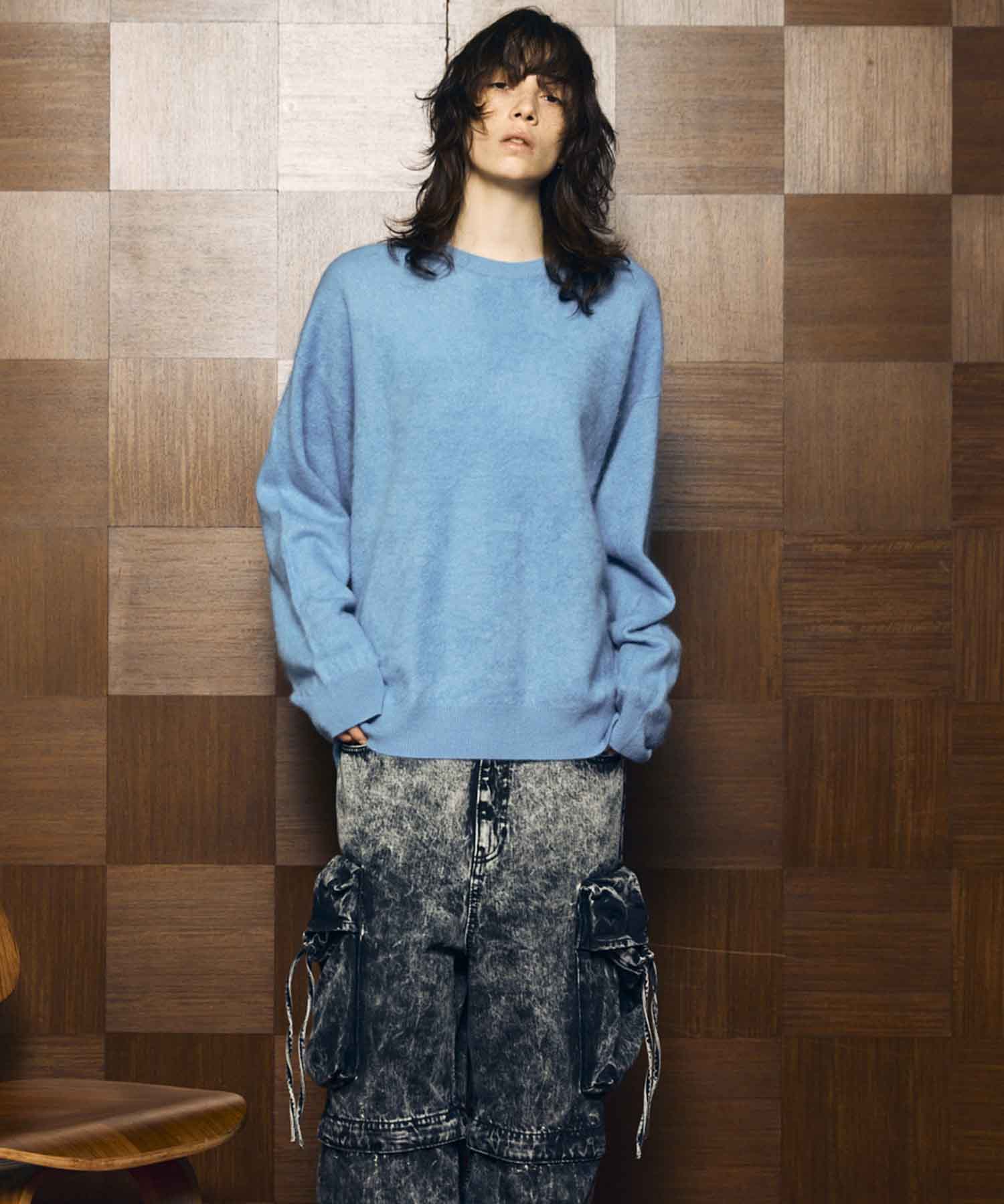 Gradation Short Length Prime-Over V-Neck Knit Pullover