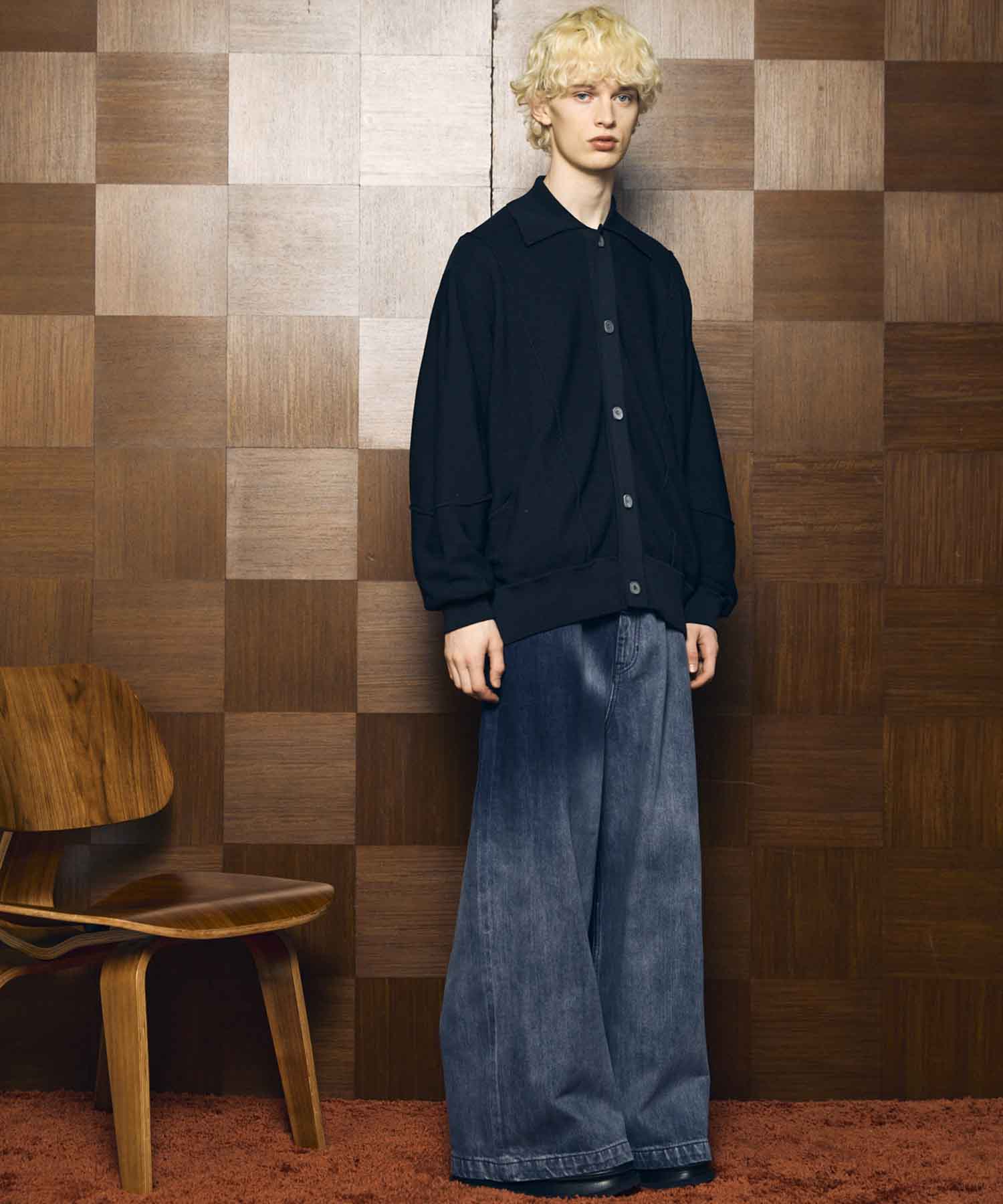 Gradation Short Length Prime-Over V-Neck Knit Pullover