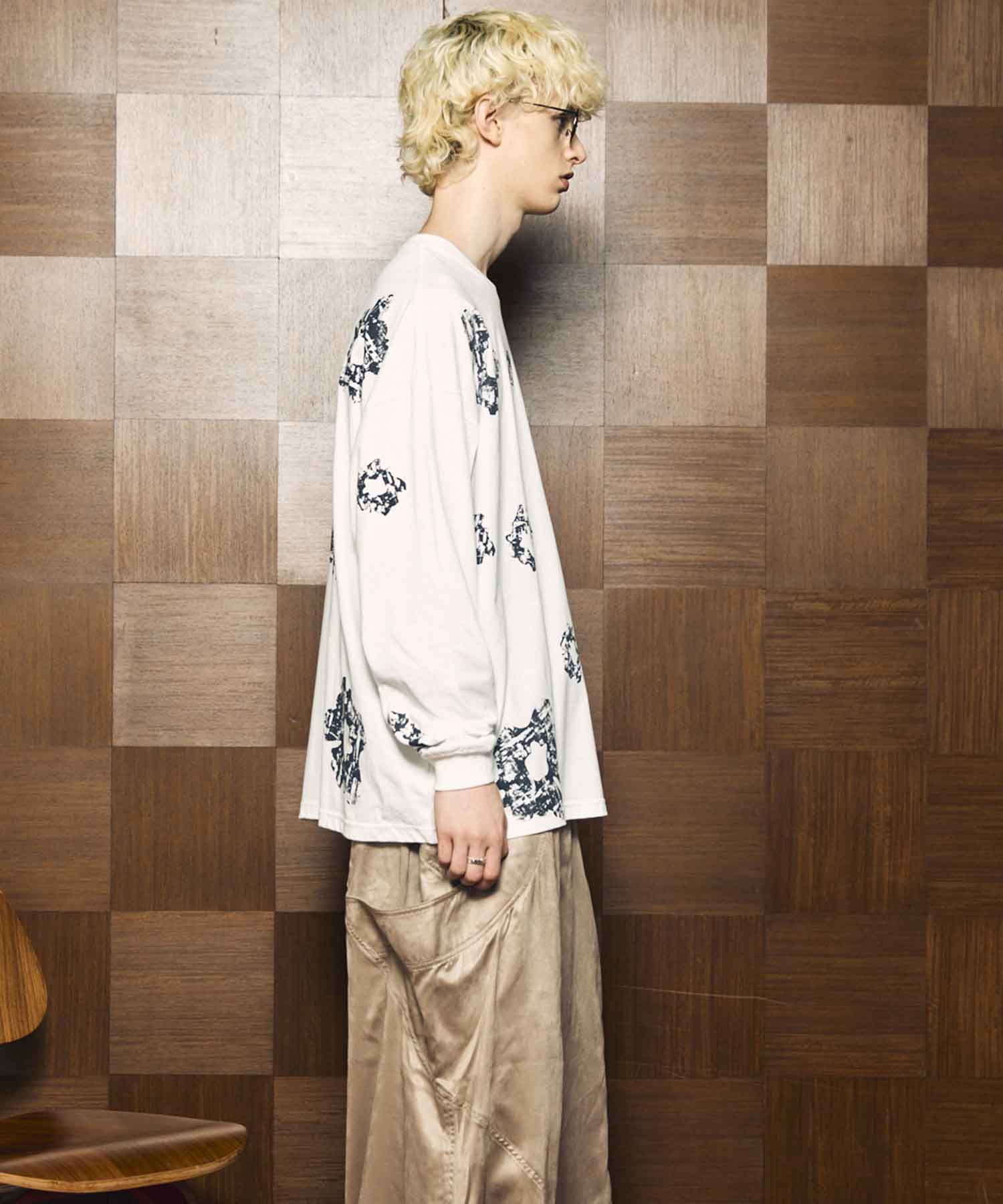 [25AW PRE-ORDER] Nuance Graphics Hand Stitching Long Sleeve TEE